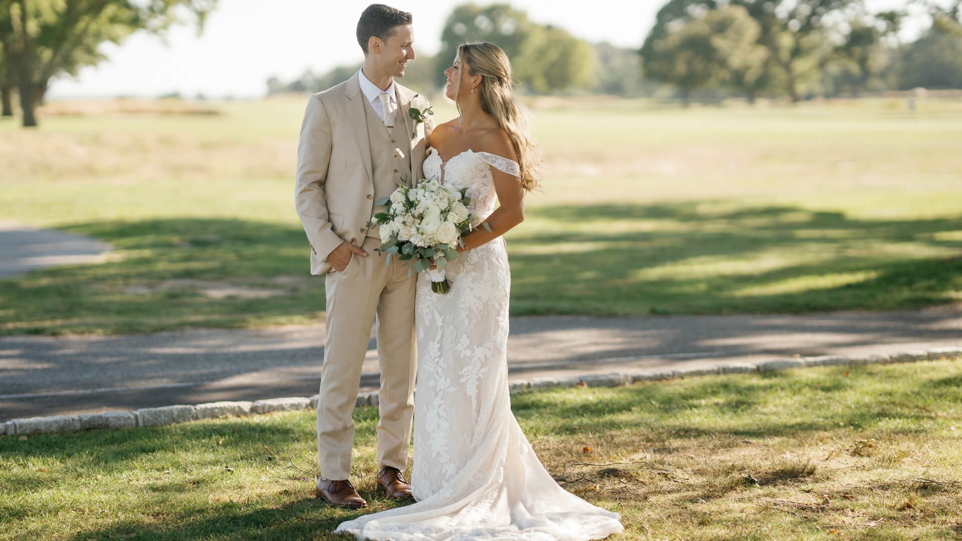 A Cinematic Bellport Country Club Wedding Film | Jen &amp; Rich