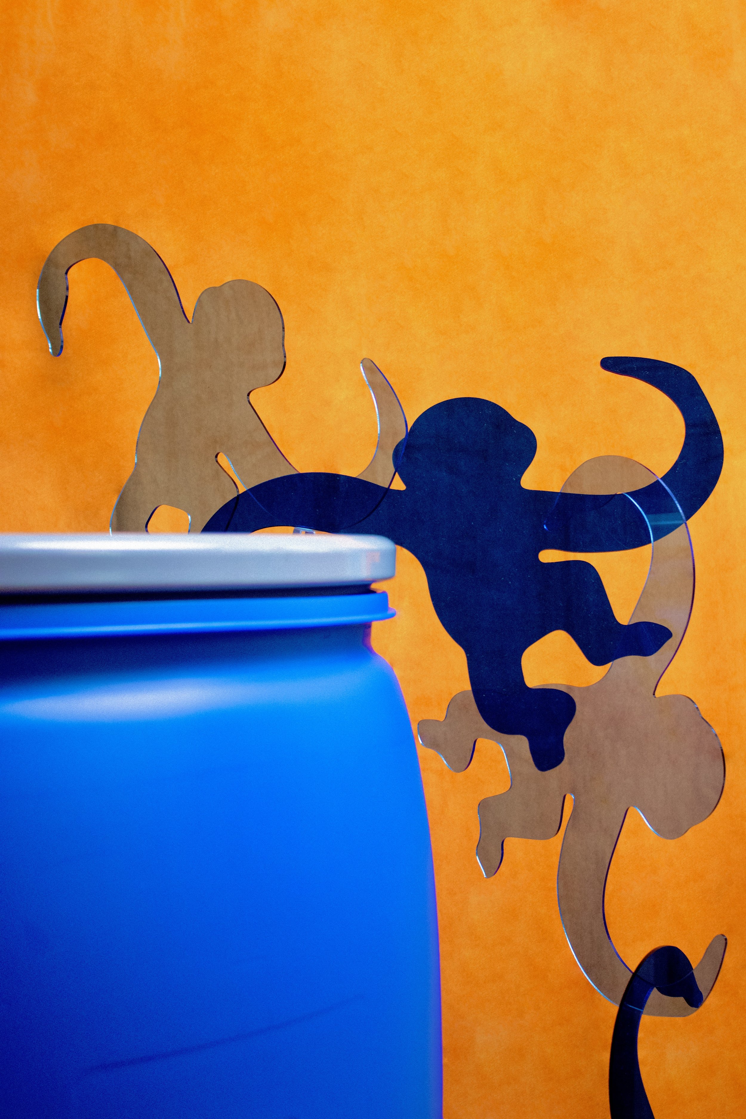 ARTIFACT #0005 (Barrel of Monkeys)