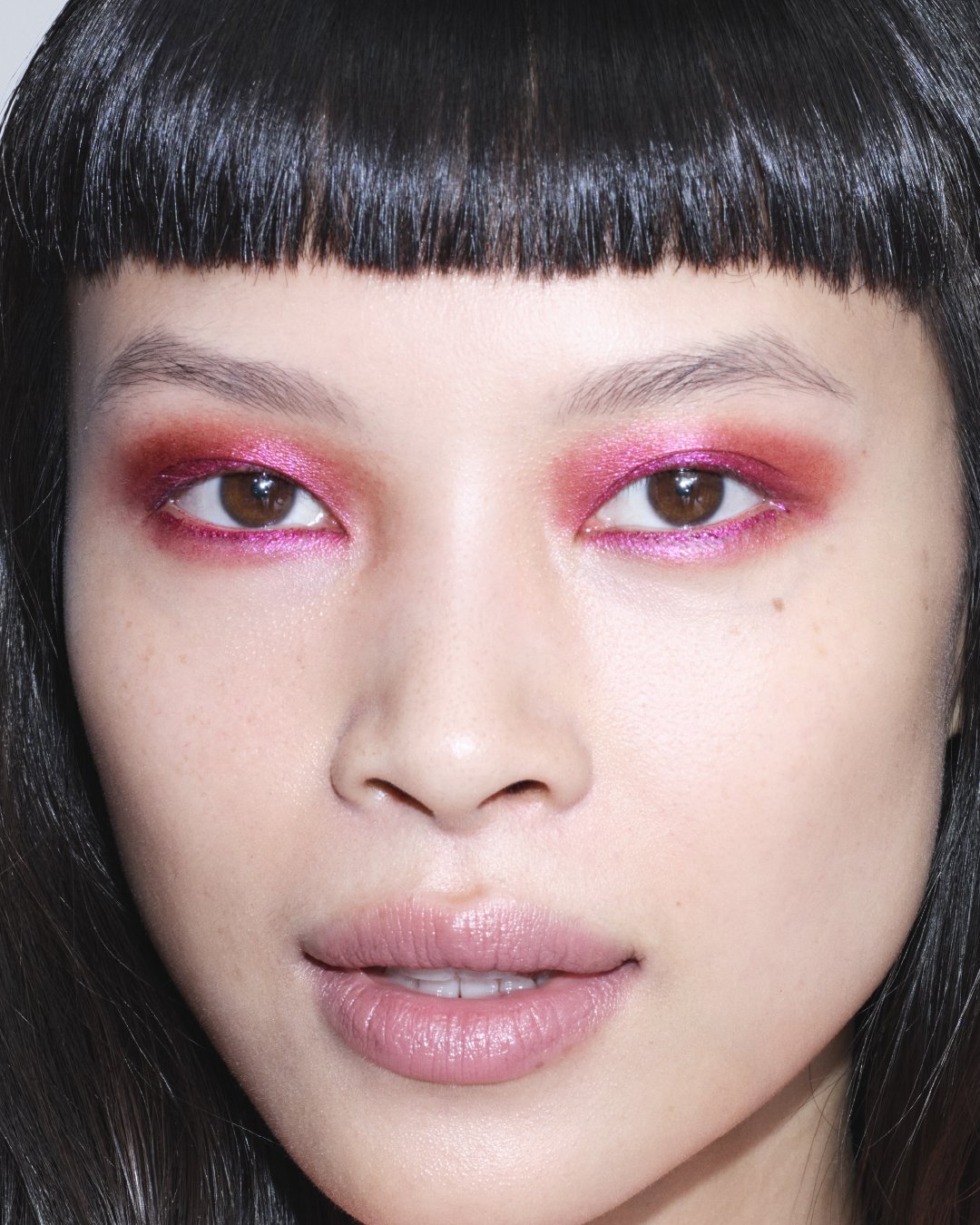 MJBeauty_DigSocialCrop_4x5_FIN-10 (1).jpg