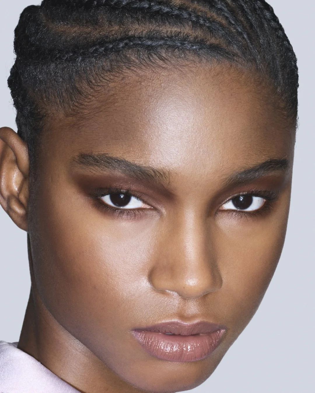 MJBeauty_DigSocialCrop_4x5_FIN_Dru.jpg