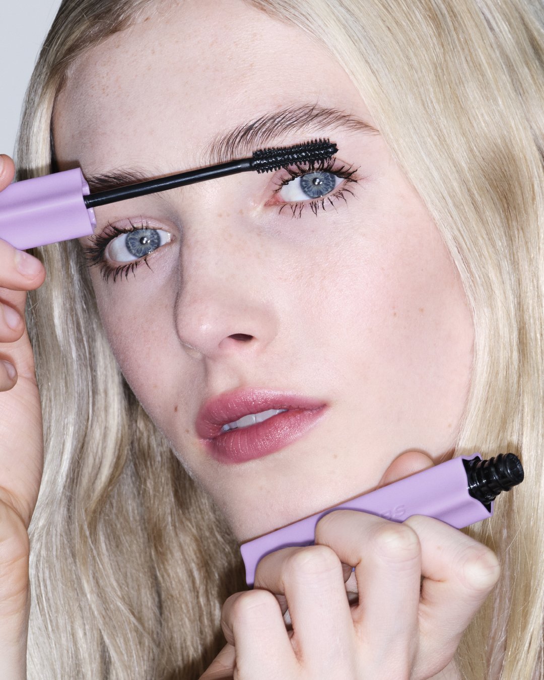 MJBeauty_DigSocialCrop_4x5_FIN_Summer.jpg