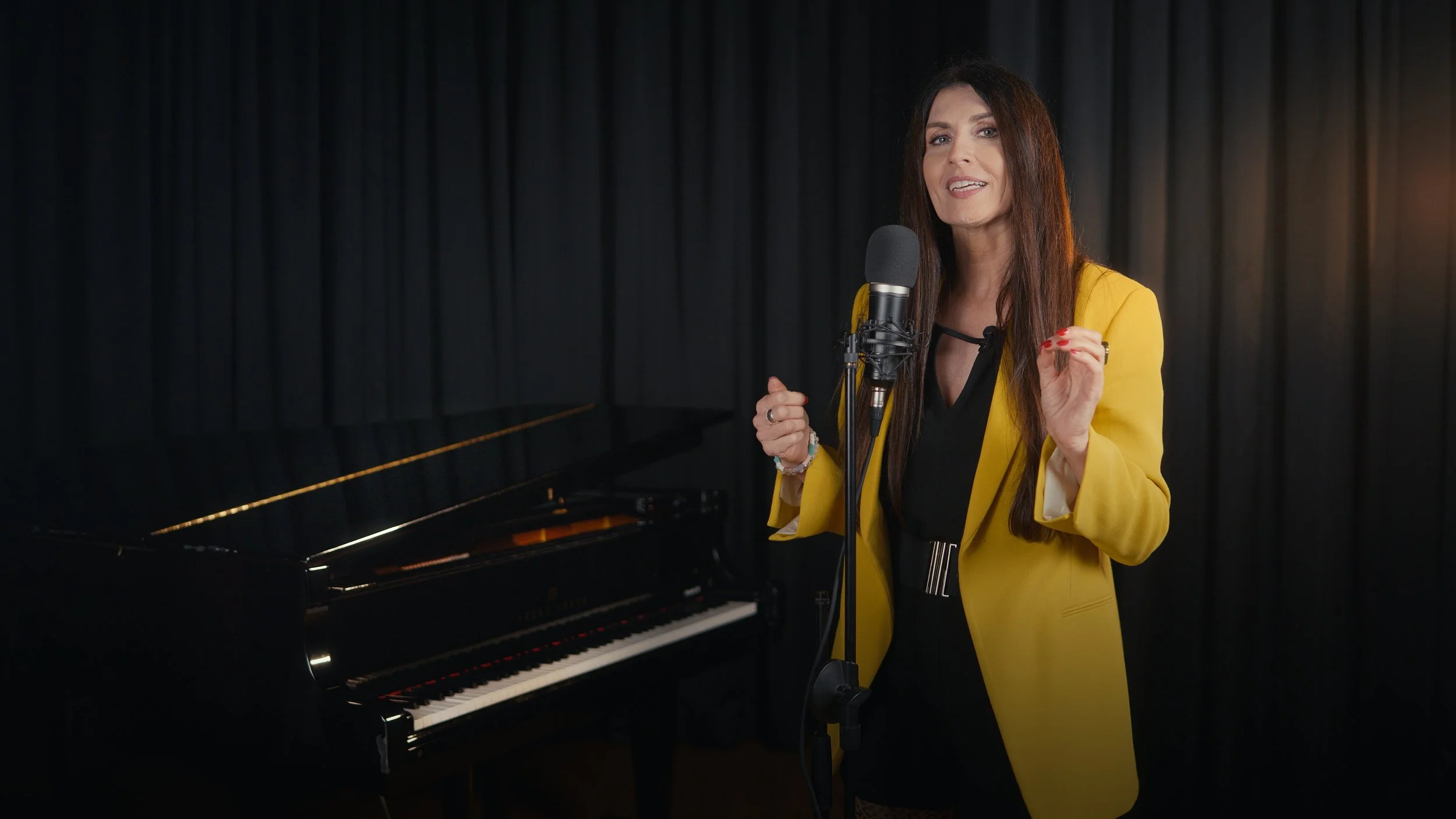 HELBLING VERLAG - MONIKA BALLWEIN STIMMPROFIS &amp; CASTINGSHOWS