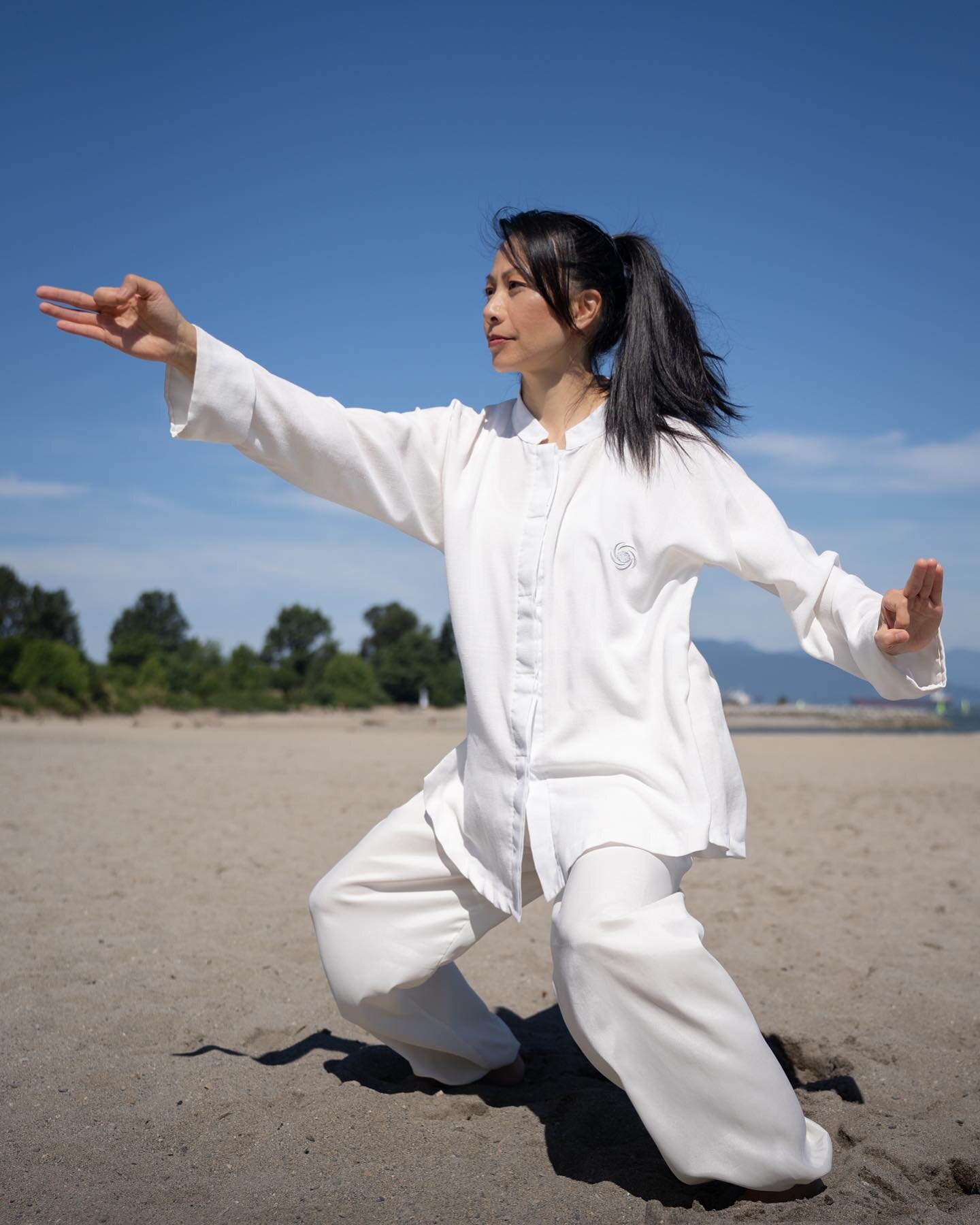 Summer Semester of Tai Chi begins this week! ☯️

✨ Build strength, balance, flexibility, and a peaceful state of mind in a positive, welcoming environment

✨ Wednesdays &amp; Fridays 
10:00am- 11:15am

✨Beginner-friendly classes take place at Creeksi