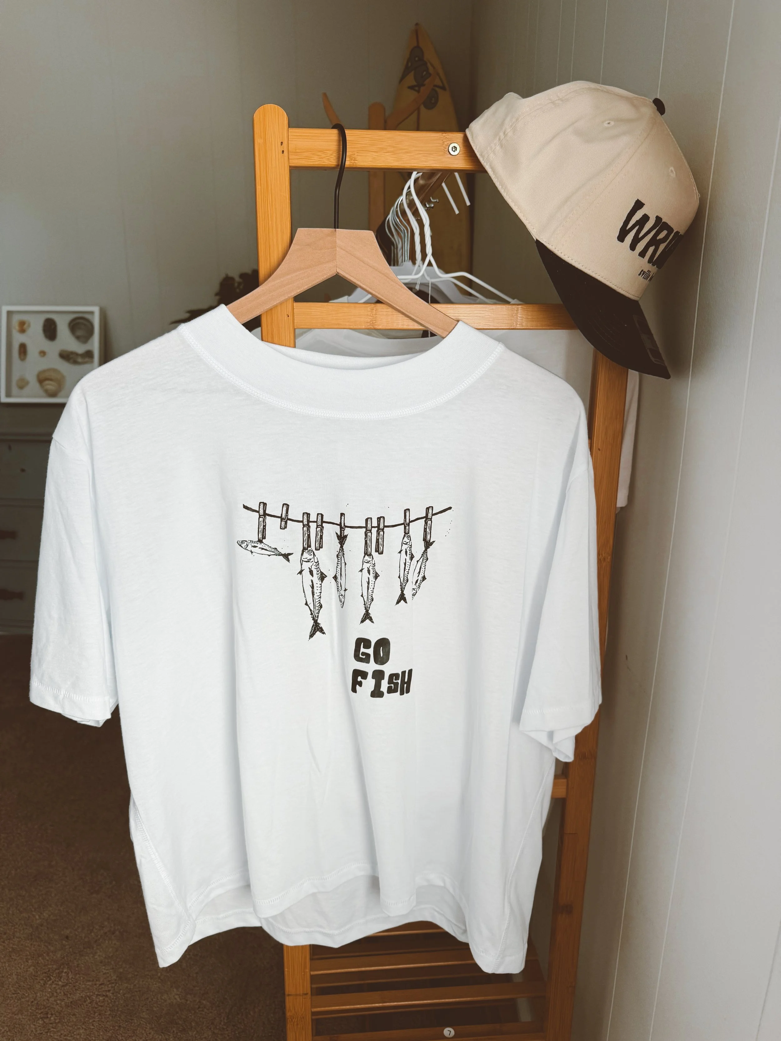 go fish tee7313.JPG
