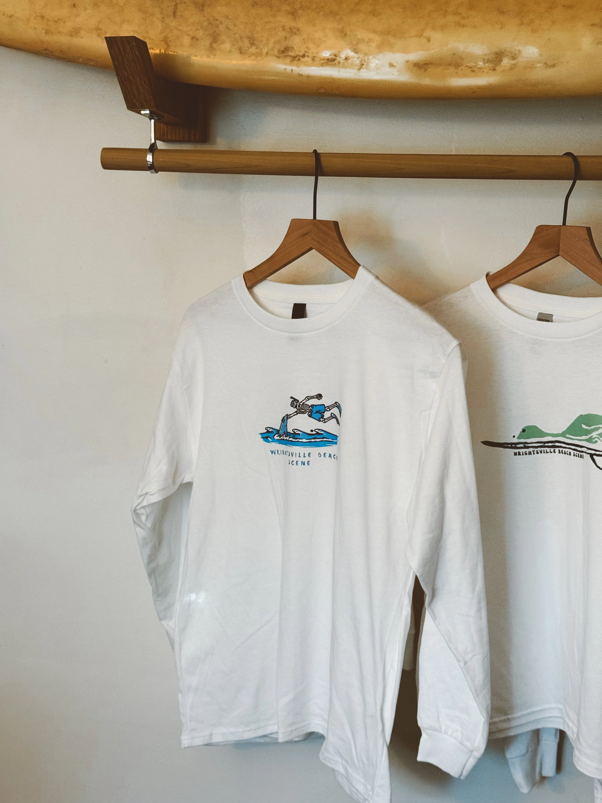 LAST ONE - Large Youth Surf Tee