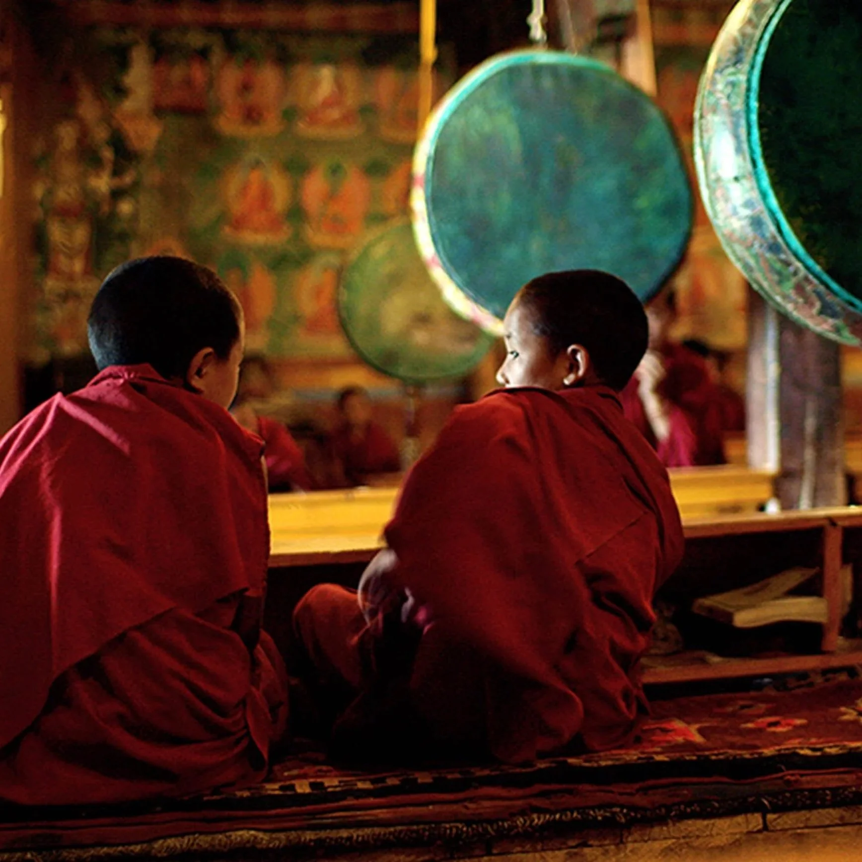 De handen uit de mouwen steken in afgelegen scholen in Ladakh