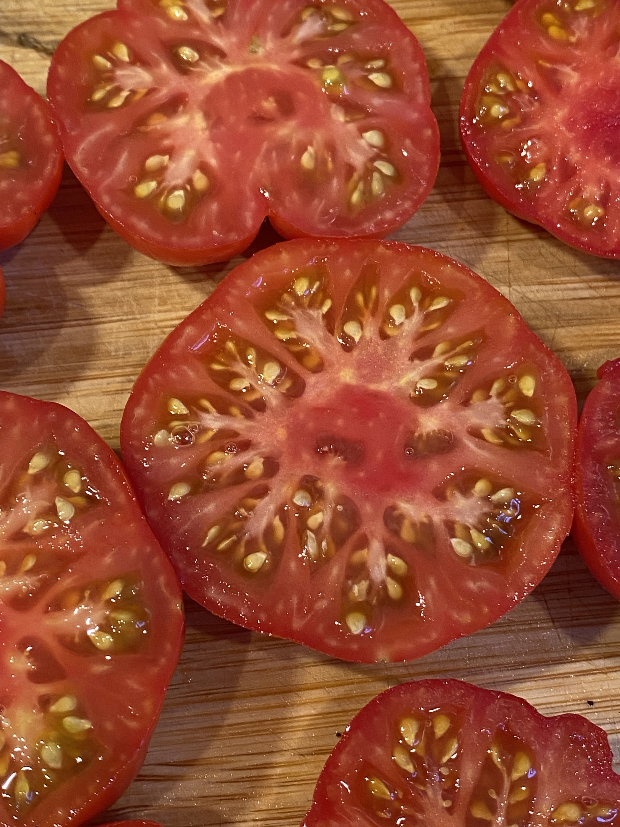 Stunning pattern in sliced tomato