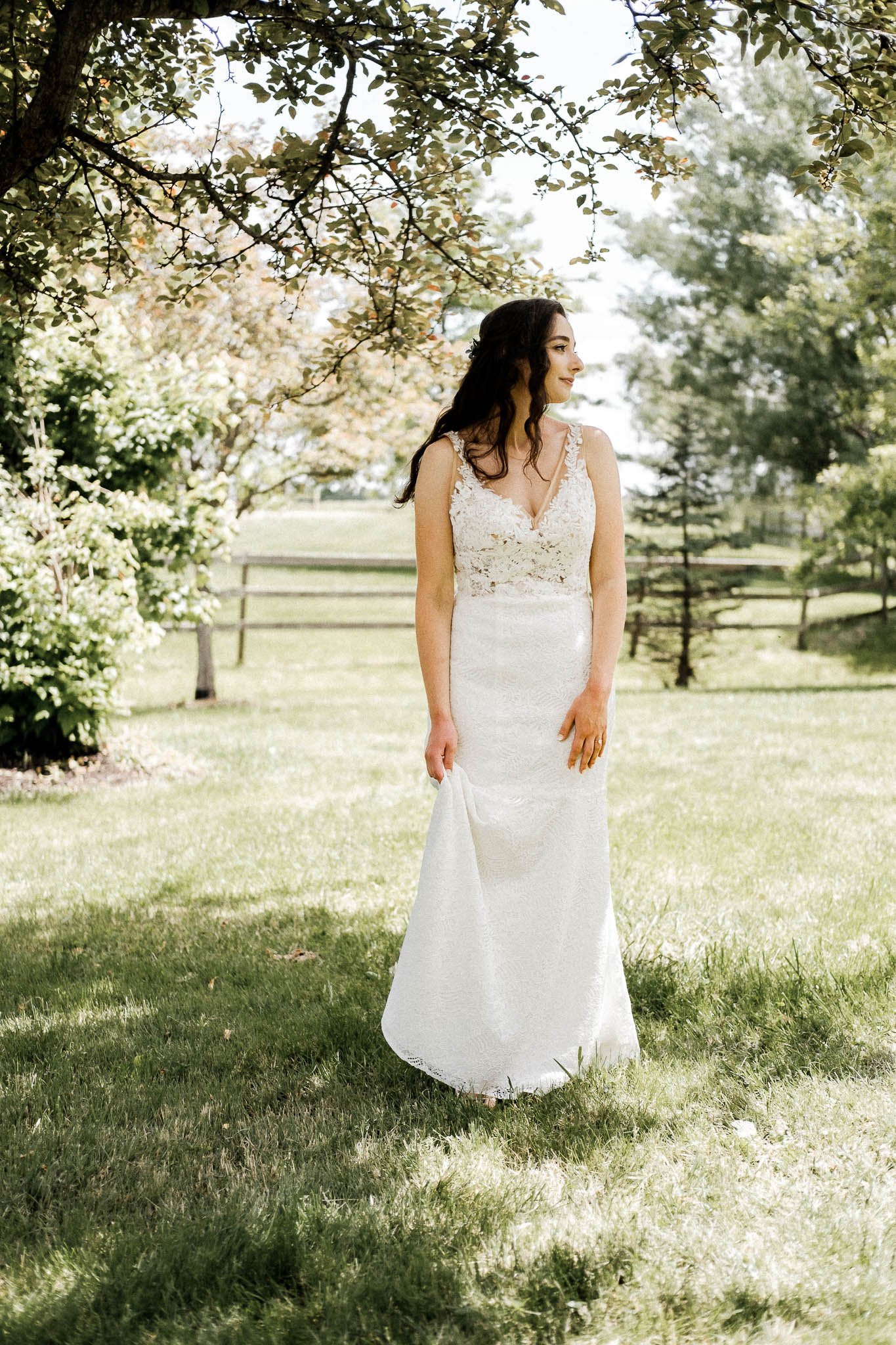 bridal portraits outdoor wedding in pittsburgh