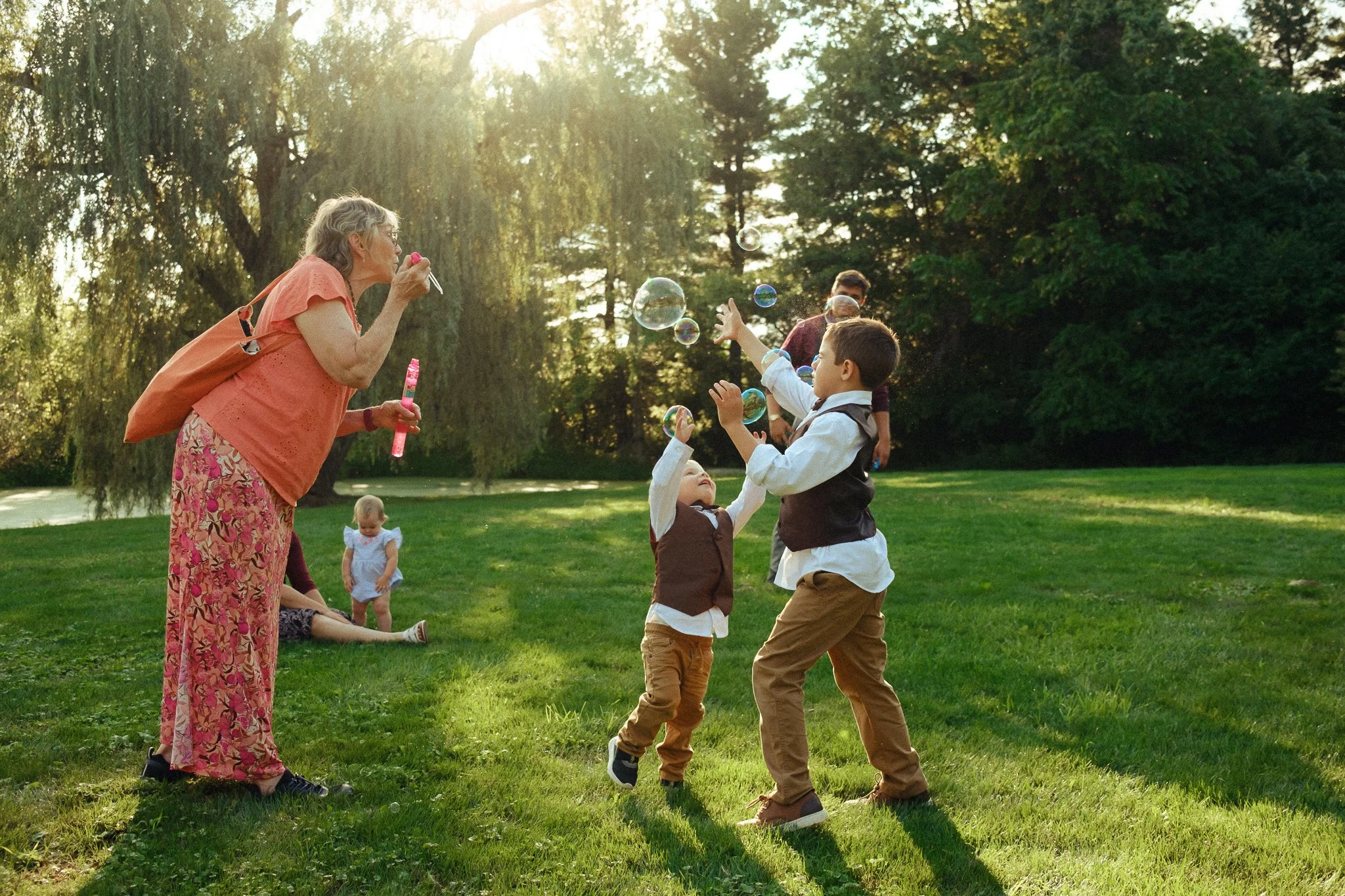  documentary wedding photography with two photographers 