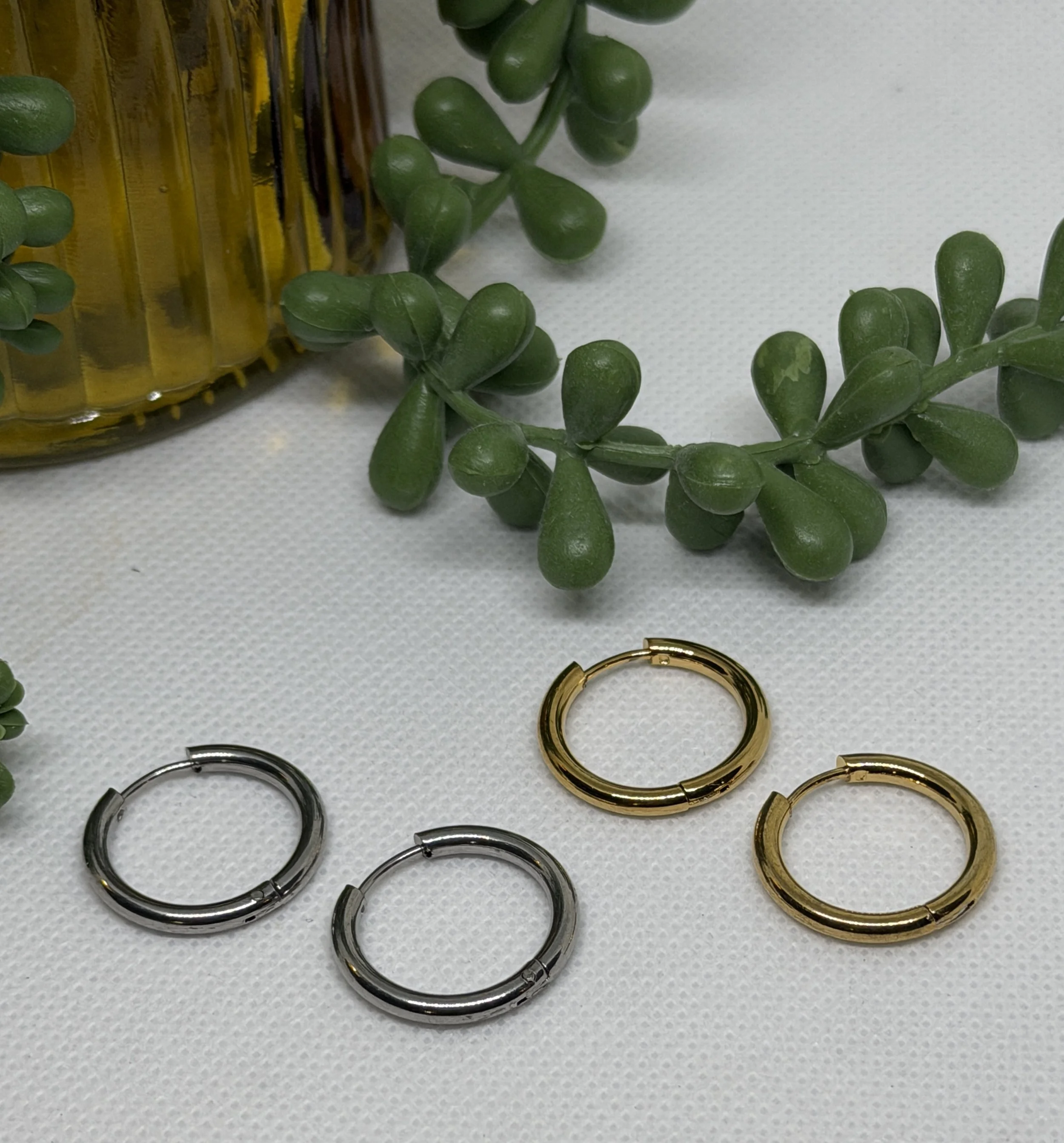 16mm Gold Huggie Hoop Earrings
