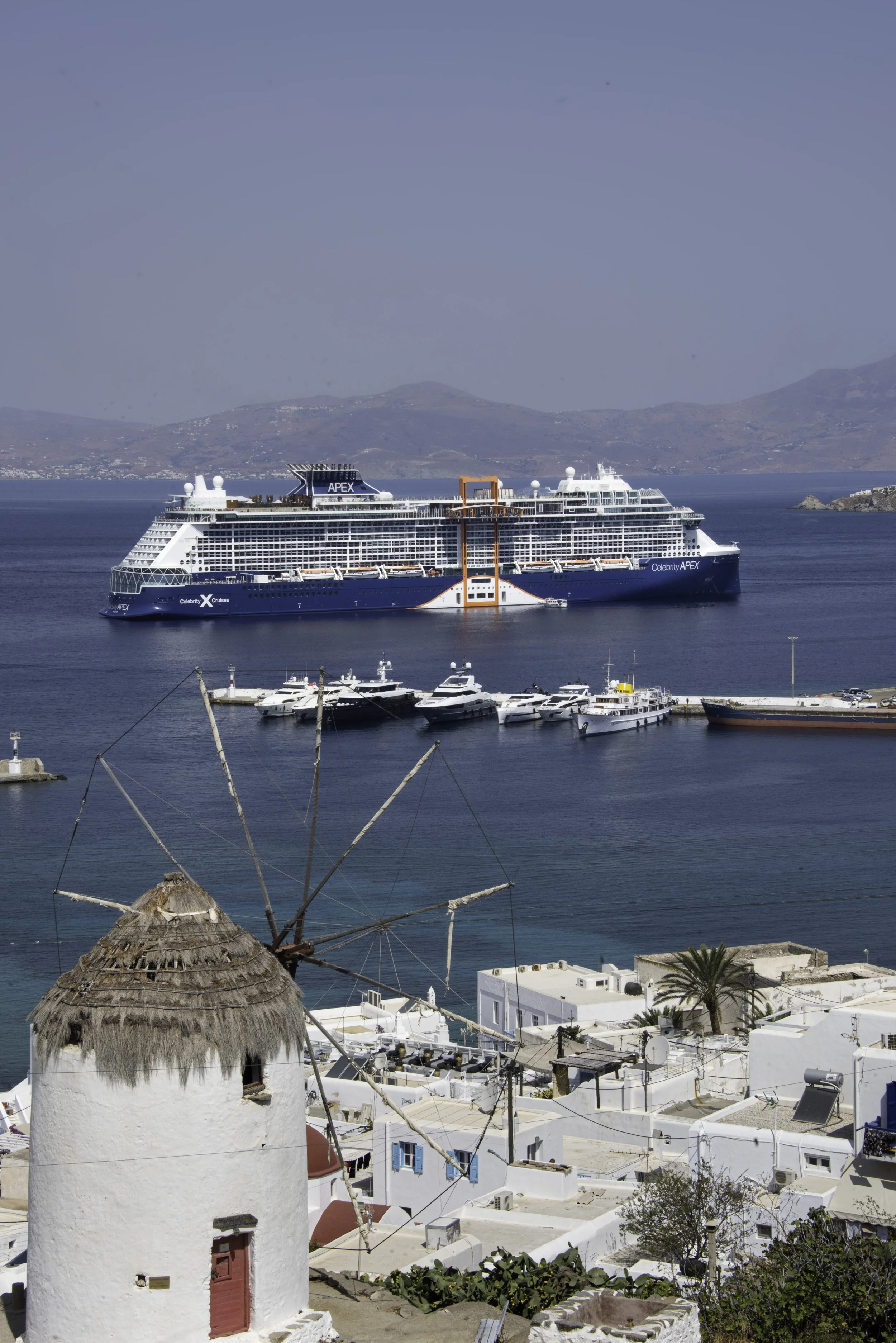 CEL_AX_Mykonos_1.jpg