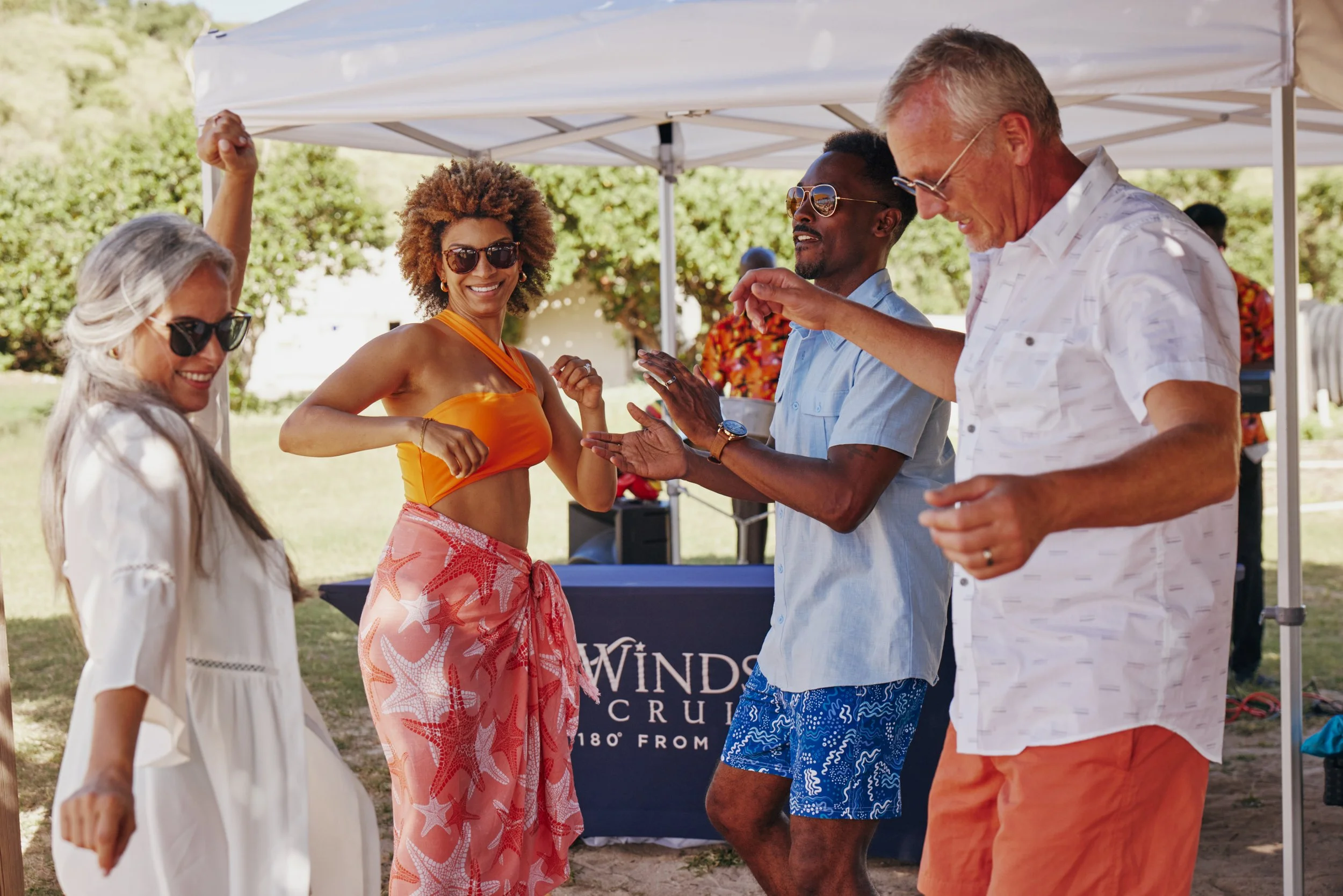 BEACH_DANCING_035.jpg