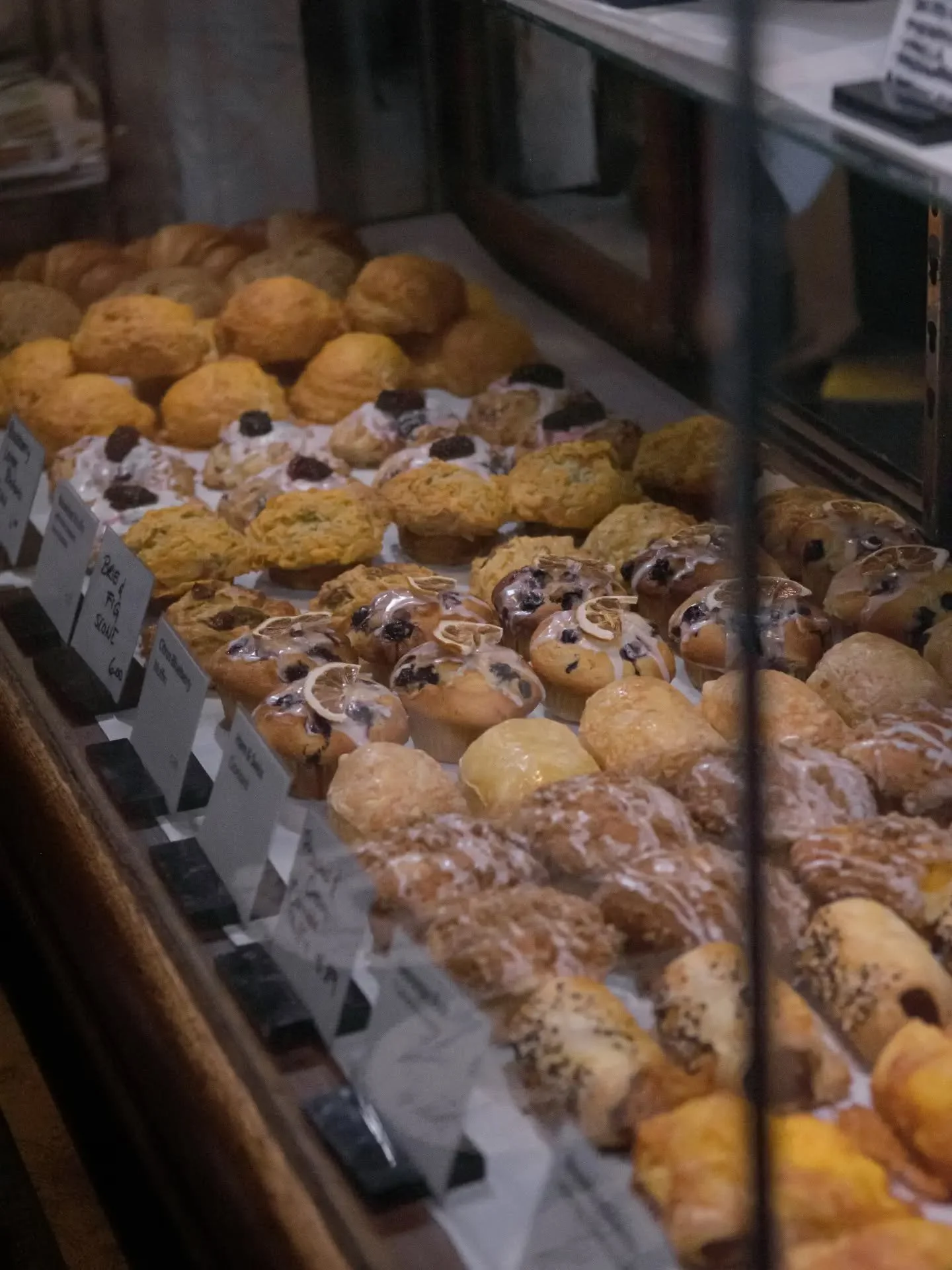 It&rsquo;s Friday. You deserve something from the bakery case. 🥐

Something flaky, something sweet, something you&rsquo;re absolutely not sharing. Pair it with your favourite coffee and make the commute a little more delicious.

Something with Fall 
