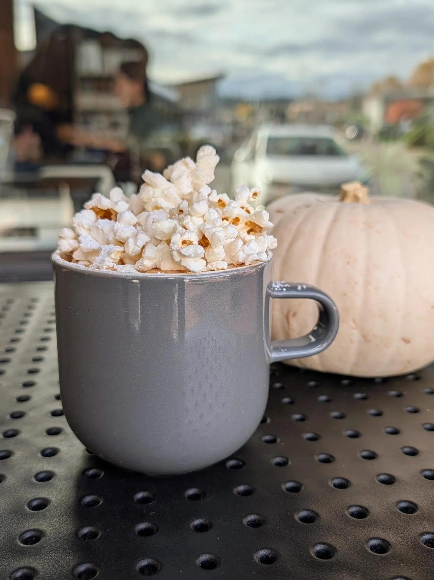 Something wicked this way brews. 🎃👻

We're serving up a little Halloween magic at River City, and trust us, these drinks are scary good.

🕸️ The Apple Chai-der Cider &mdash; Fall's favourite plot twist.

🎃 Pumpkin Pie &mdash; Your favourite slice