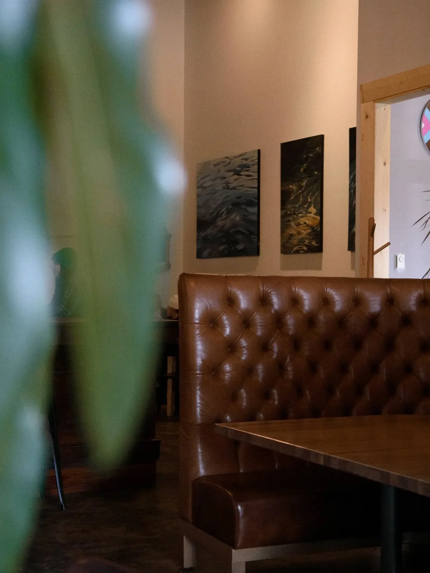 The seasons may be changing, but one thing stays the same&hellip; how cozy it feels inside River City Coffee. ☕🍂

The warmth of the espresso machine, the smell of freshly baked goodies, good music, familiar faces, and a little escape from the chilly