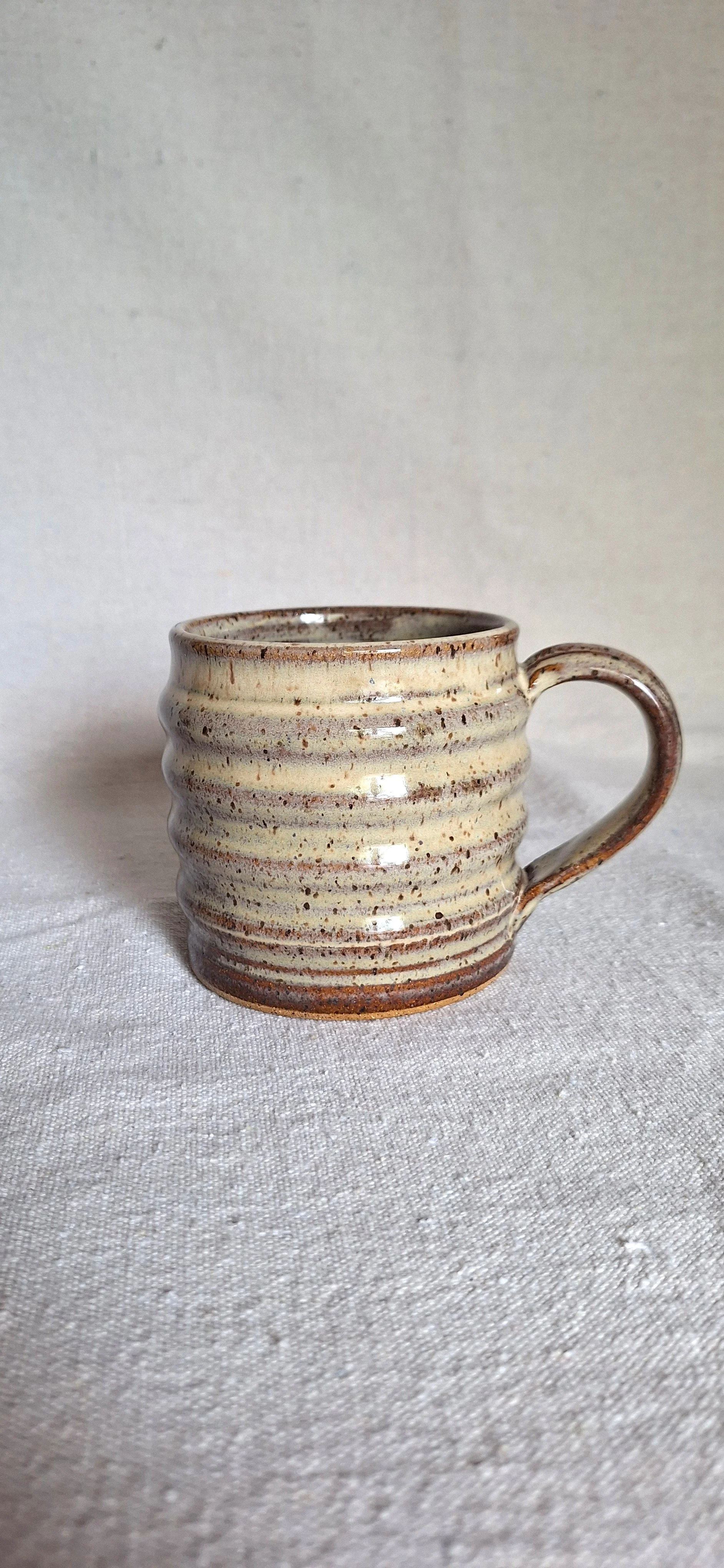 Wavy Mug - Tan
