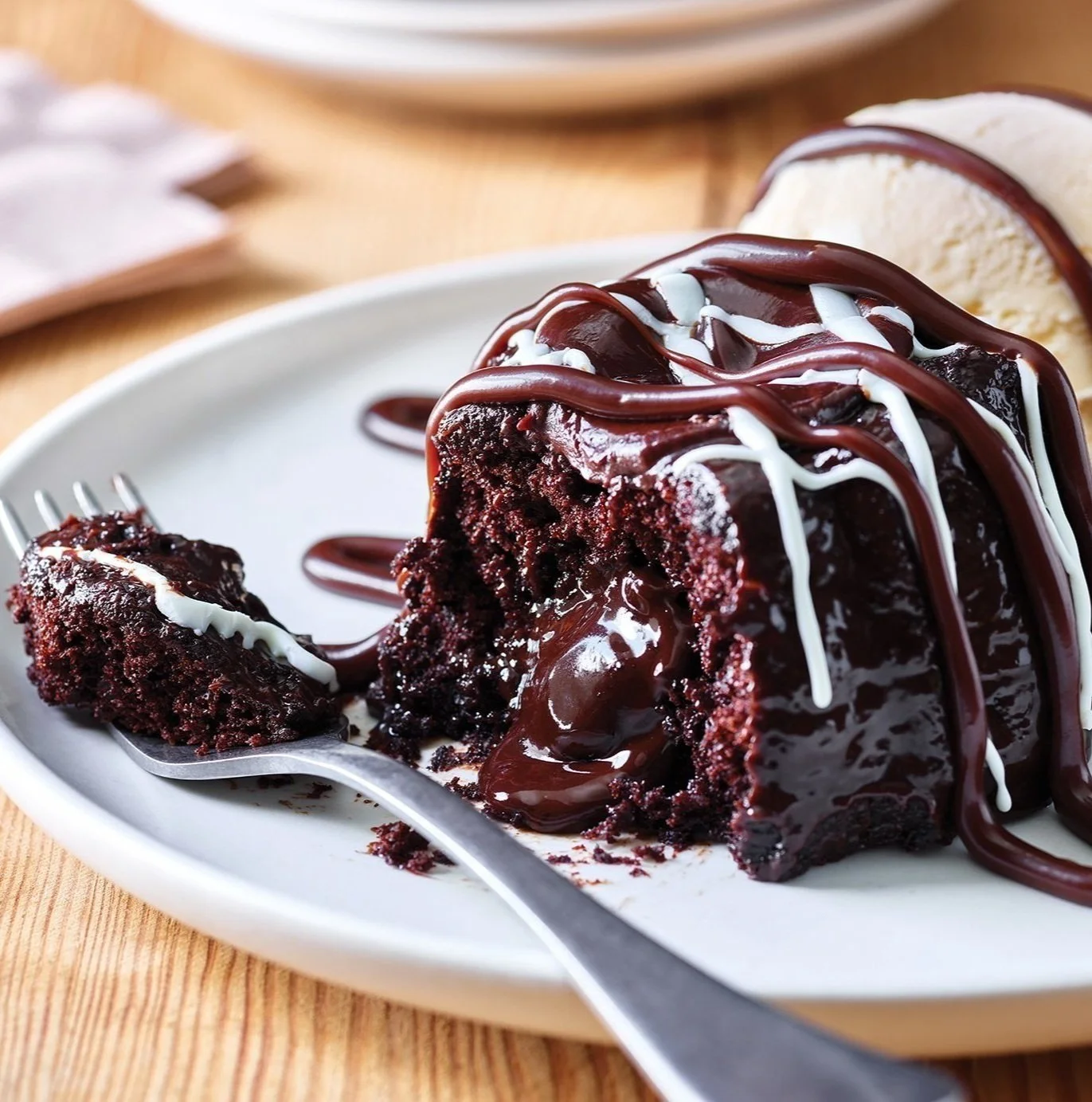 FDDES0032_TripleChocolateMeltdown_v1a_FPO.jpg