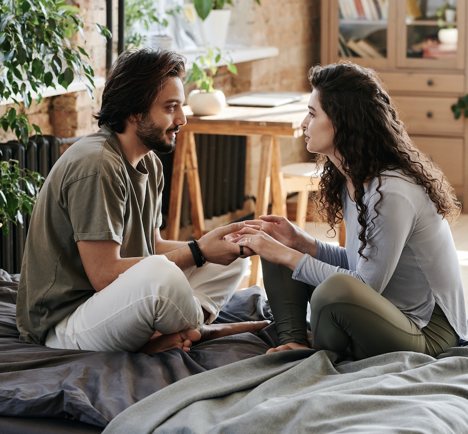 Como Permanecer Conectado com Meu Cônjuge em Tempos de Crise: Dicas Práticas para Casais