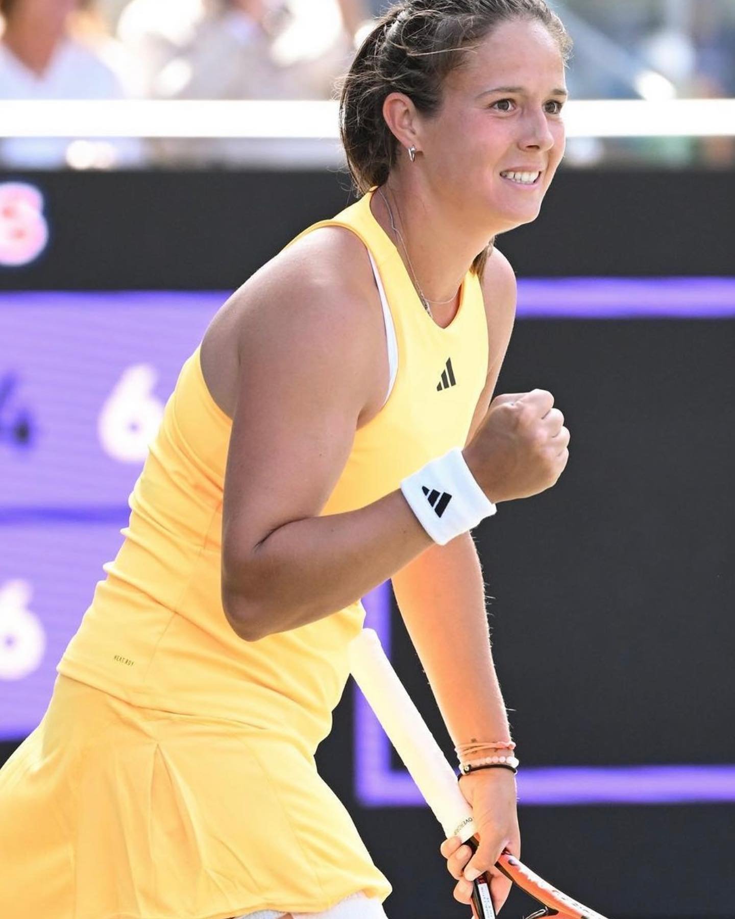 Not to be in the end for our little Miss Sunshine @kasatkina but what a great week it was. We are very proud of you and your efforts, Dasha.

Keep working, keep building. More to come 💪🏽💪🏽🔥🔥

#DashaKasatkina #Kasatkina #AdiDash #DashCathlon #Ar