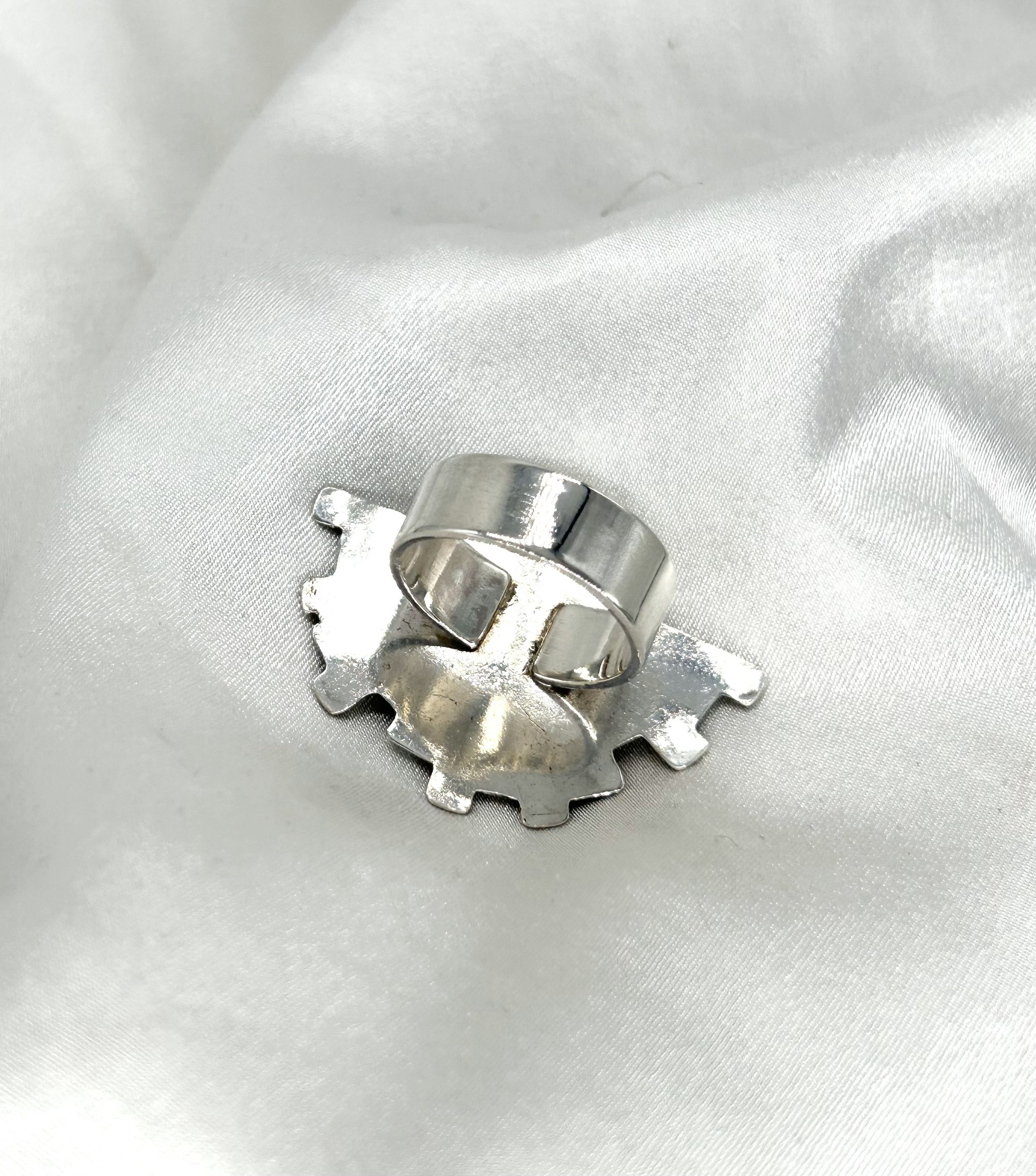 silver sun ray and apache gold ring back.jpg