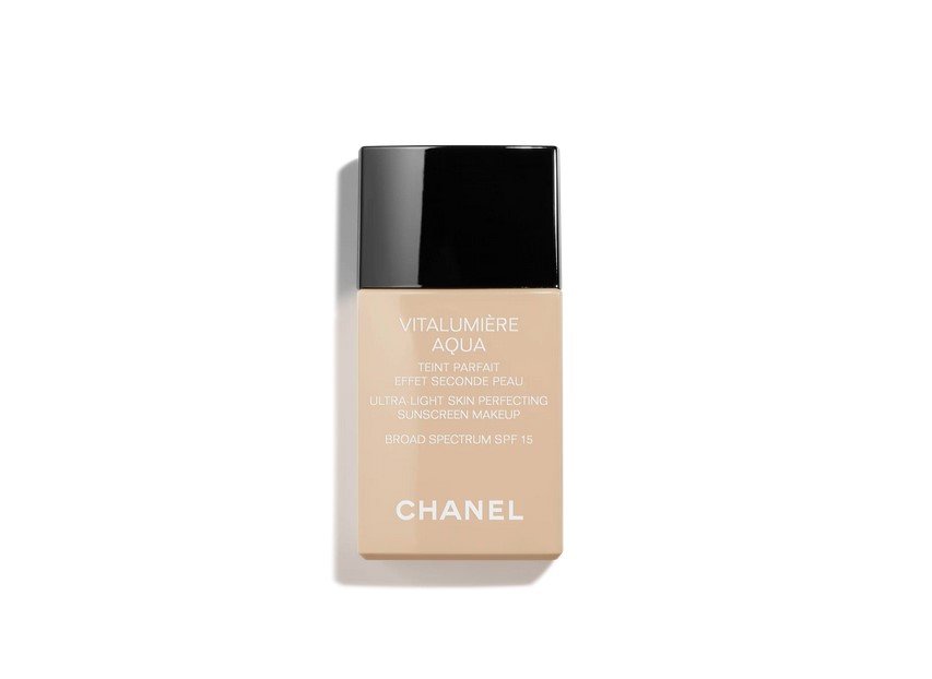Chanel Vitalumiere Aqua Ultra-Light Skin Perfecting Makeup Spf 15 30Ml 10 Beige