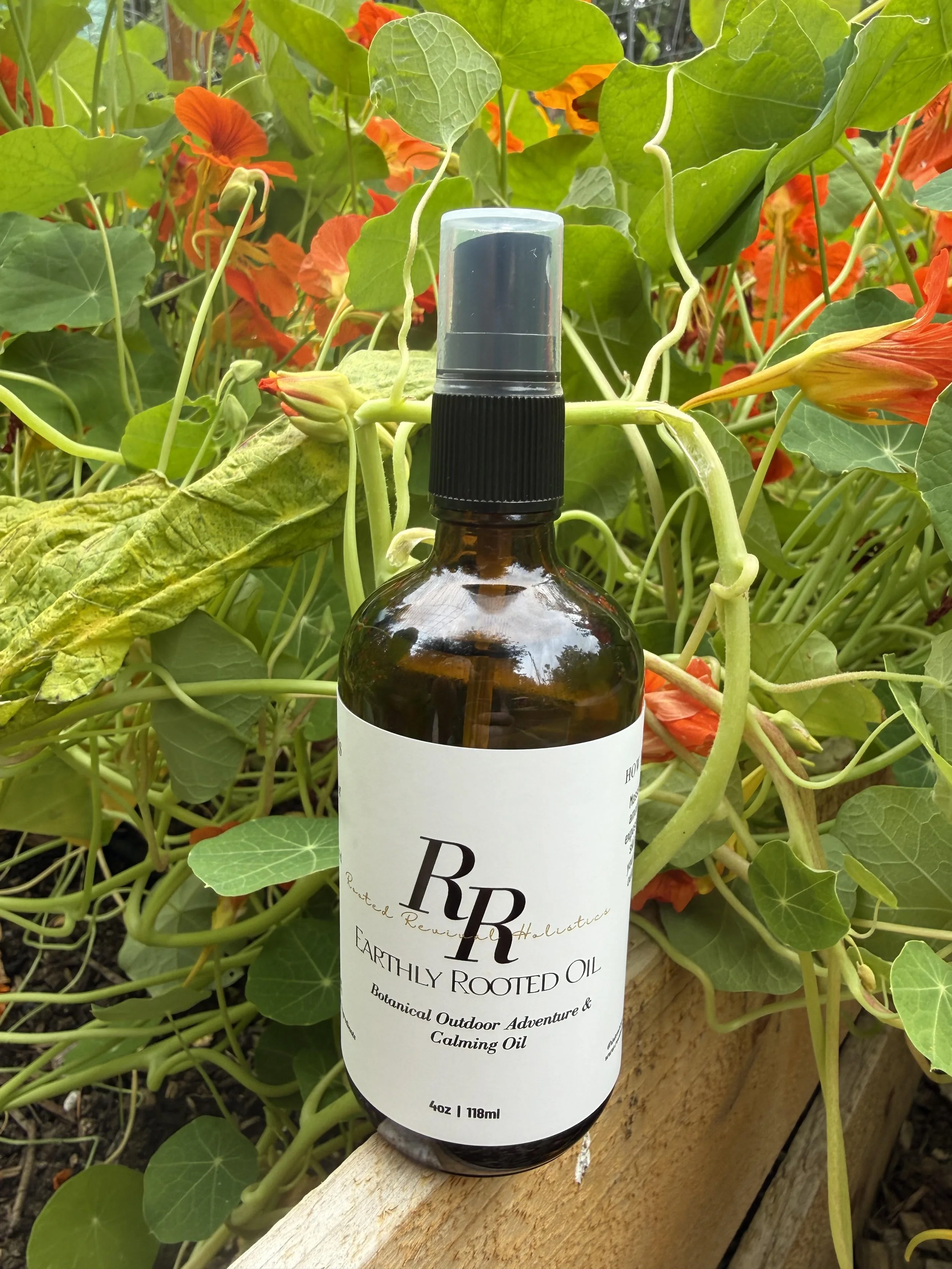 Earthly Rooted Bug Oil