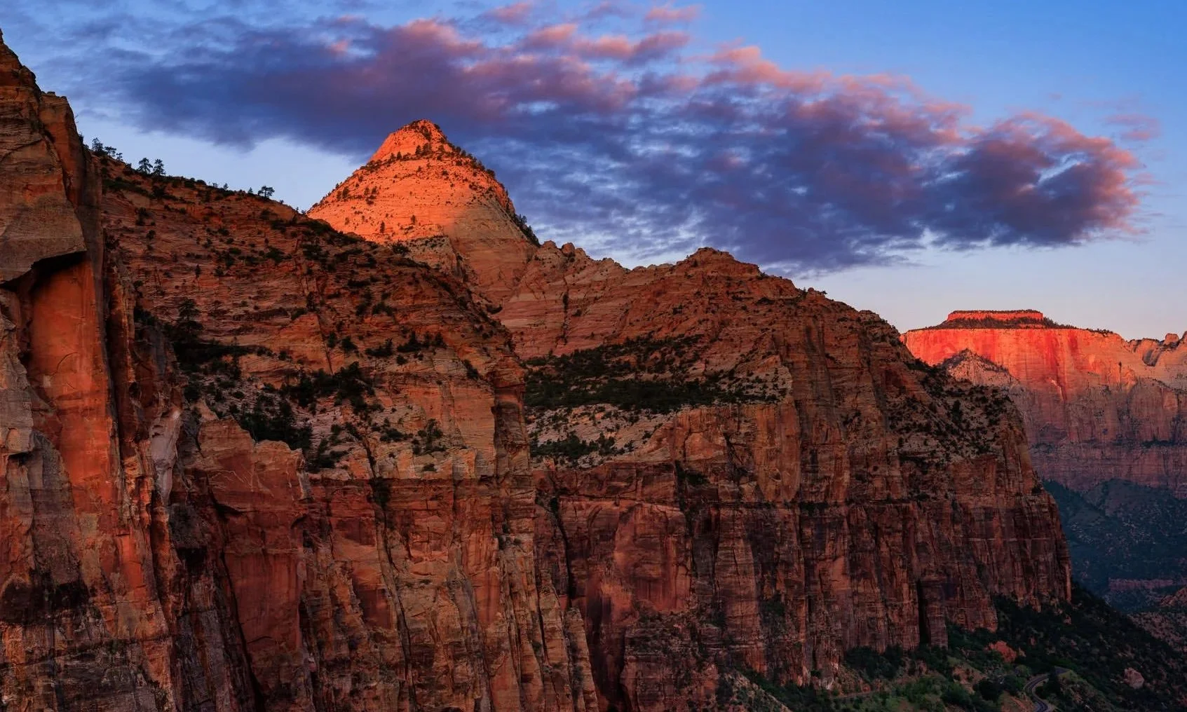 Zion National Park Overlook Alpenglow