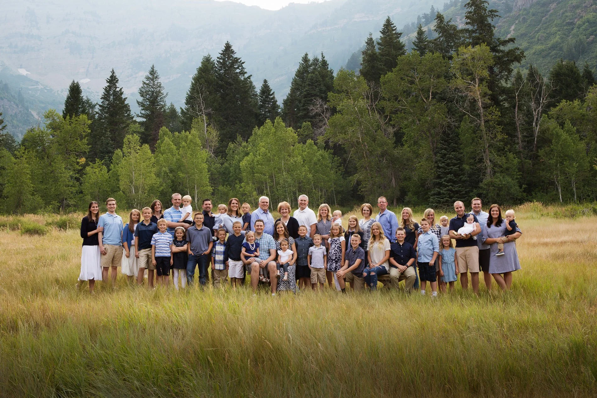 Aspen-Grove-Utah-Exended-Family-Portrait.jpg