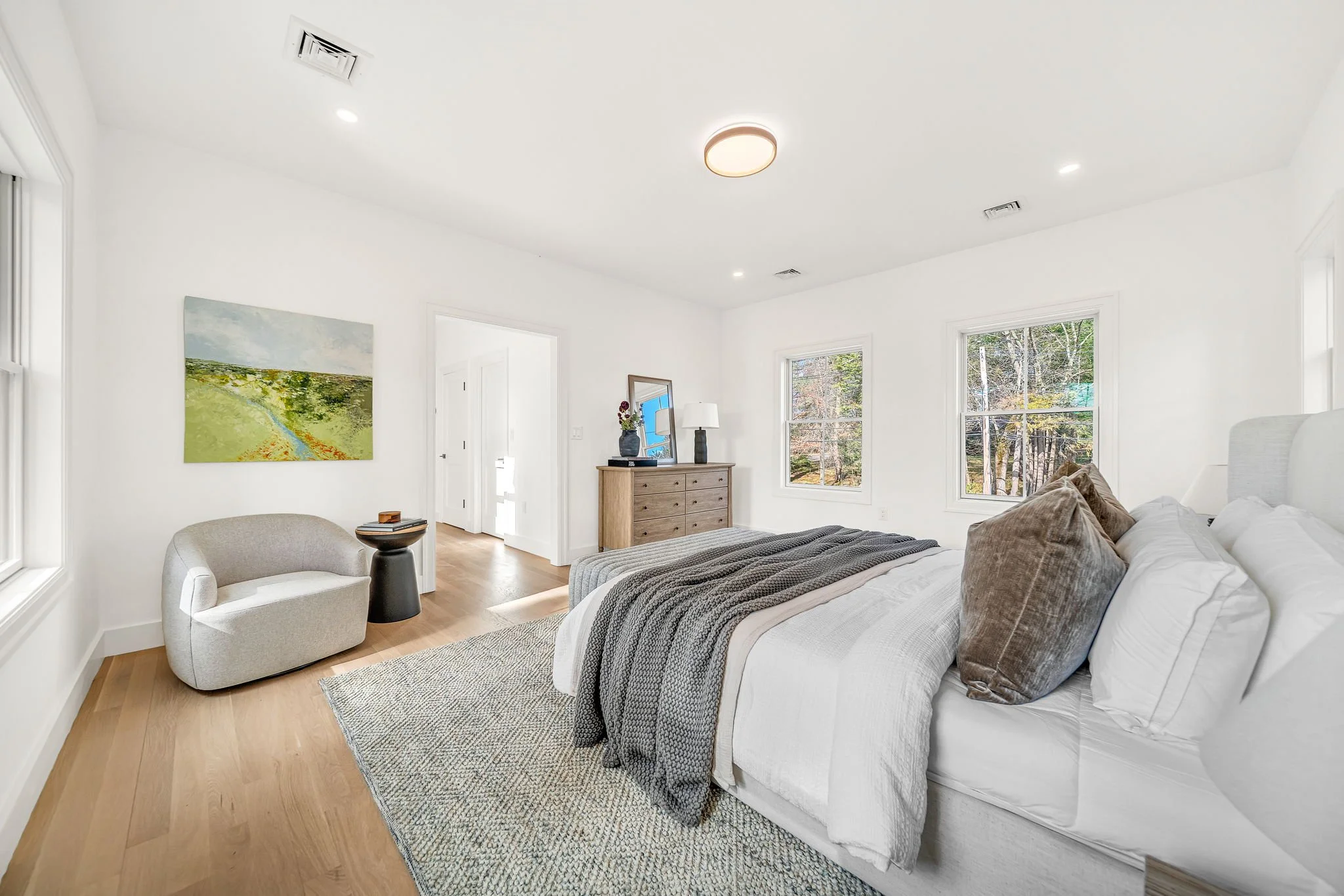 28_Primary Bedroom.jpg