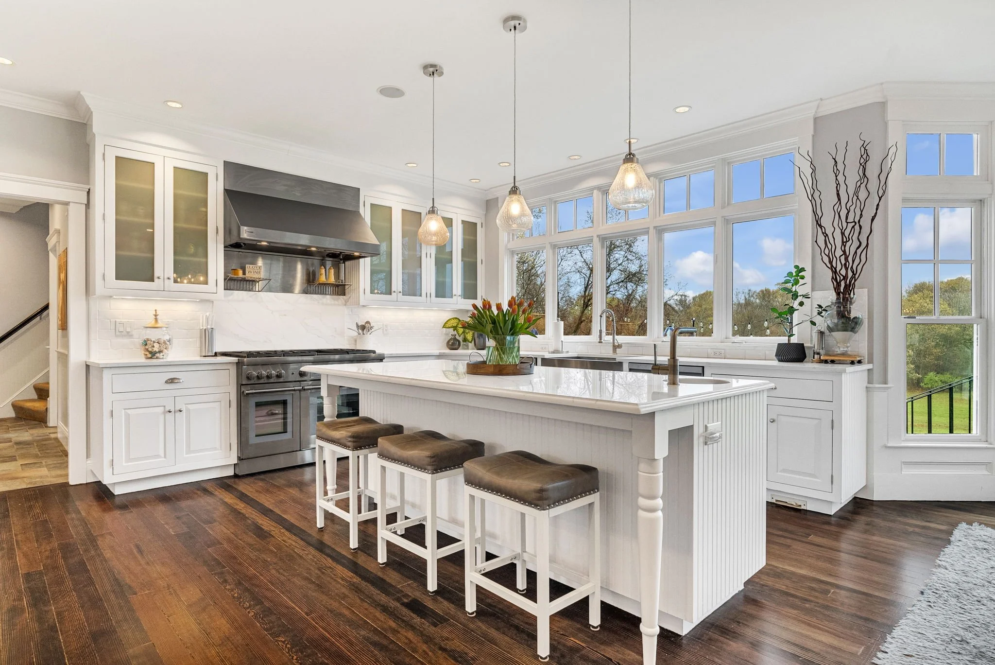 10-kitchen.jpg