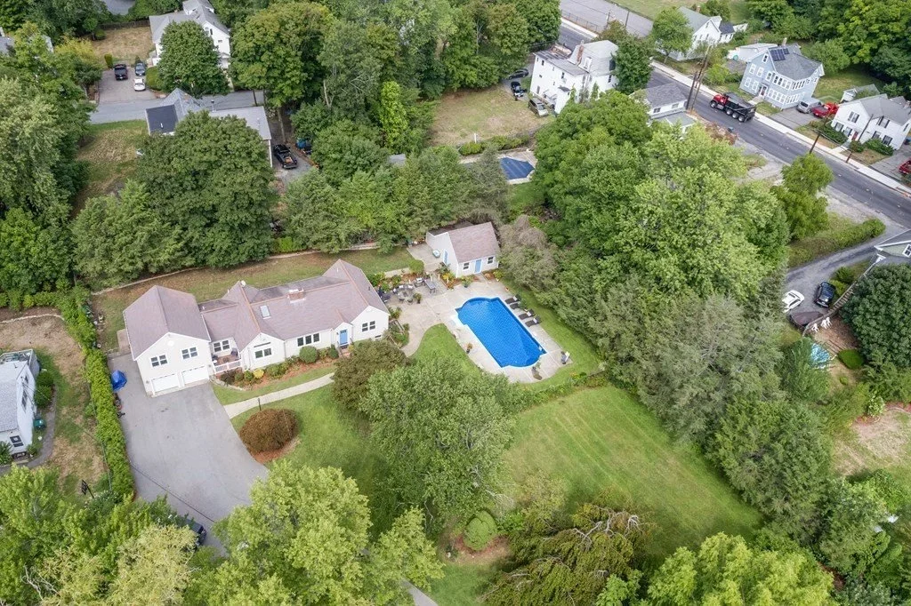 The First 90 Days in Wellesley: What New Homeowners Wish They’d Known Before Closing