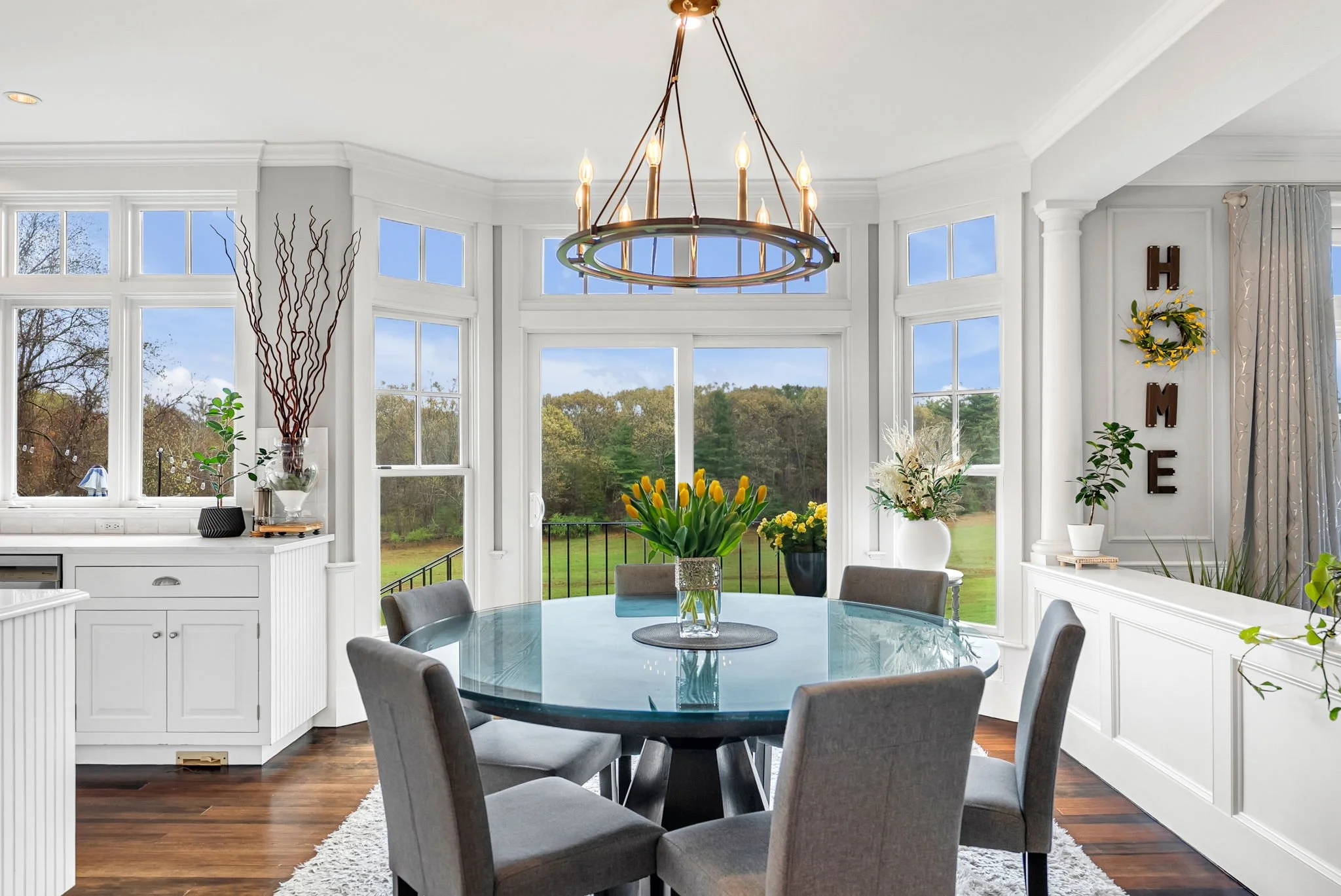 22-breakfast-nook.jpg