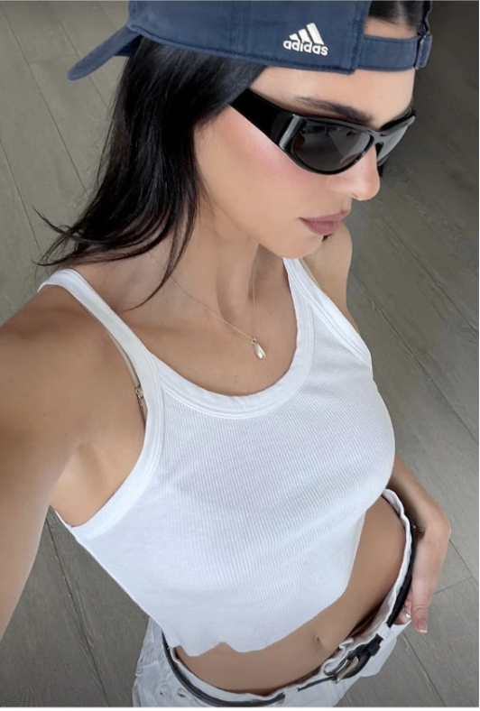 @kendalljenner