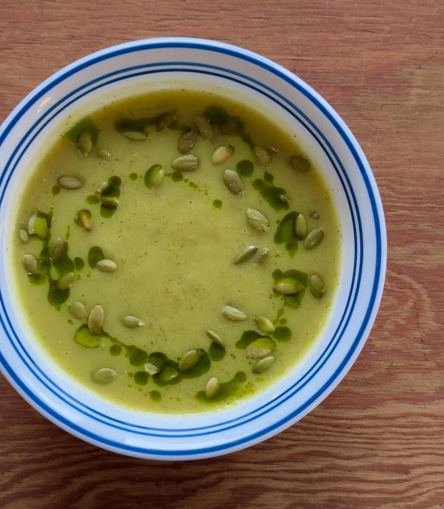 Our take the traditional Mexican Calabacita soup. 
A creamy zucchini and yellow squash bisque garnished with cilantro oil and pepitas. 

Here for the week!