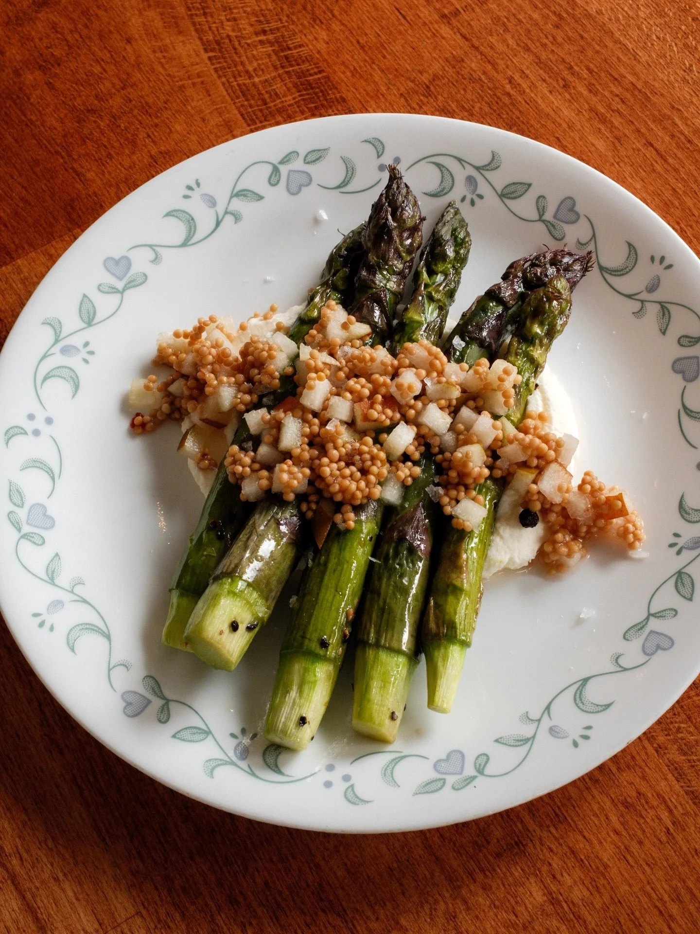 We&rsquo;re Springing so hard over here!! Roasted WA asparagus on top of whipped mascarpone, with pickled mustard seed and Bosc pears.