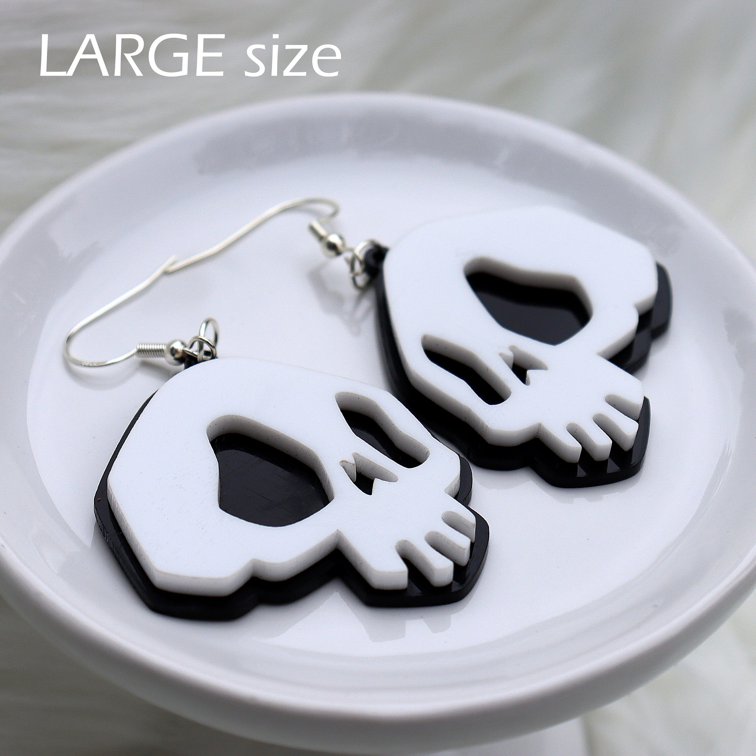https://i.etsystatic.com/33435028/r/il/c4d5f3/4211382142/il_fullxfull.4211382142_hl5o.jpg