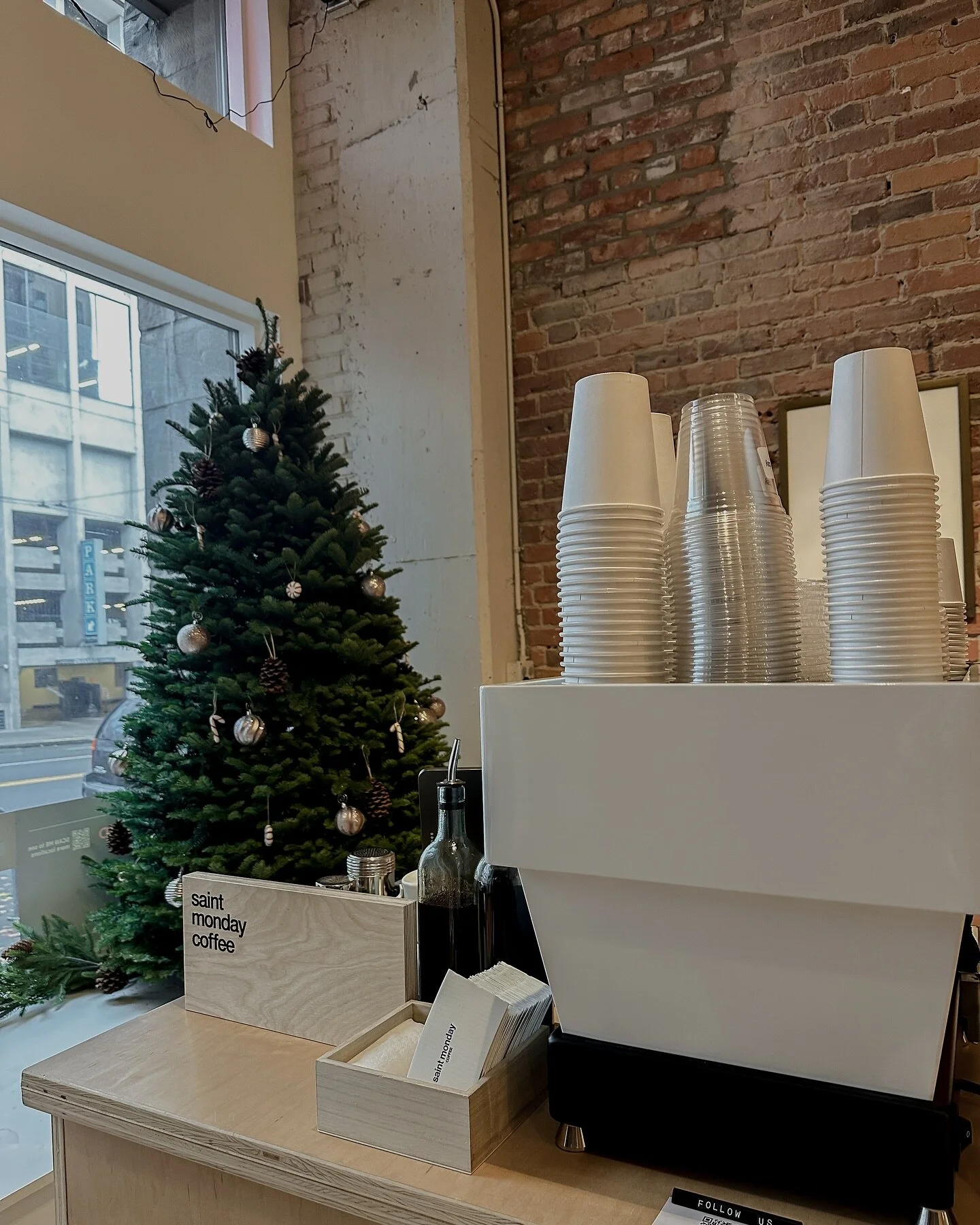 Last pop up for 2023 is happening tomorrow in Tacoma! Stop by @shopconmigoo from 1pm - 4pm and grab some holiday drinks and last minute gifts!