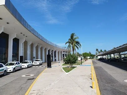 Aeropuerto Manzanillo.jpeg