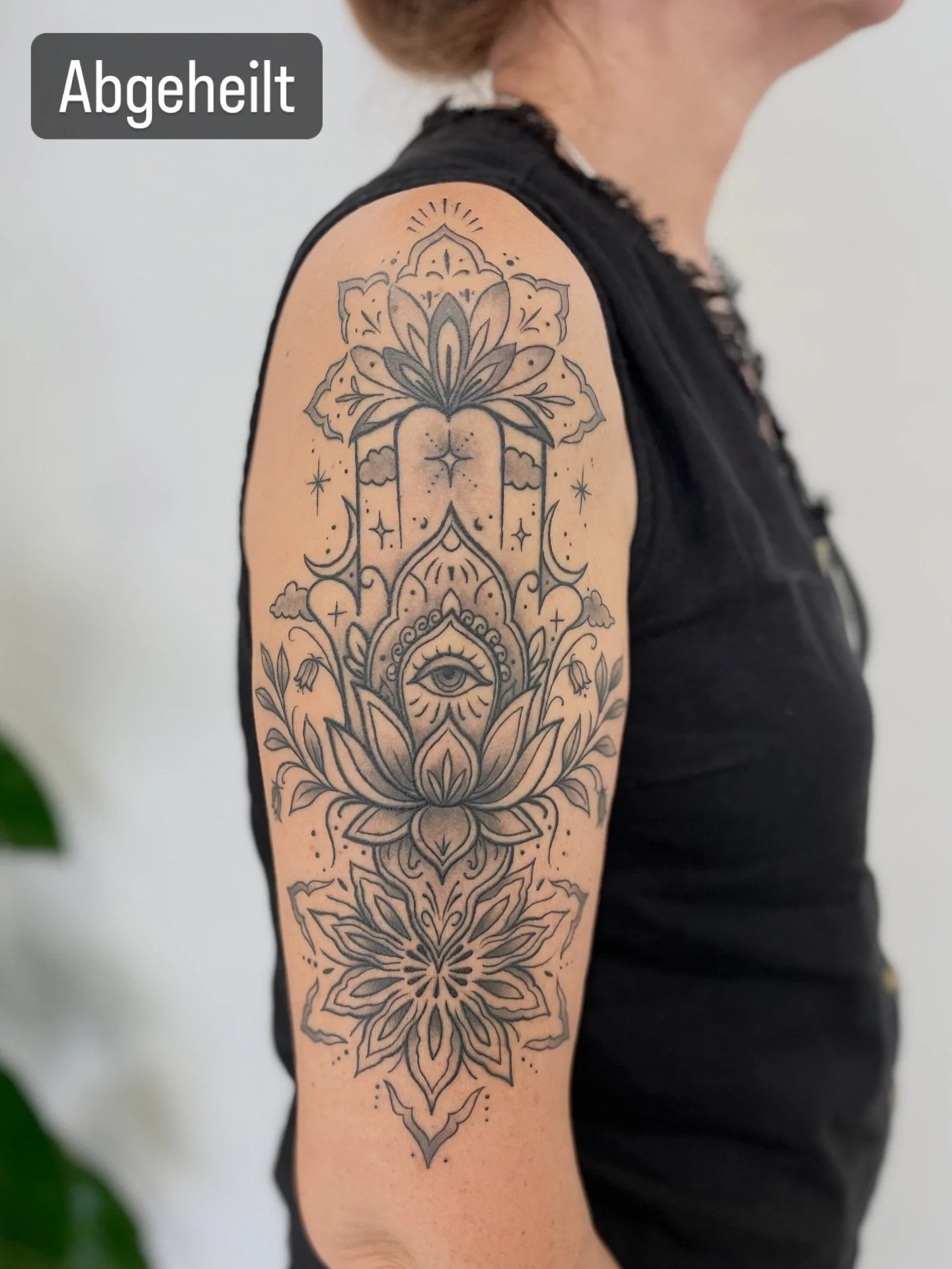 Hier ein abgeheiltes Ergebnis von Ann aus ihren Wannados. 
Wannados sind eine gute M&ouml;glichkeit ein Tattoo g&uuml;nstiger als &uuml;blich zu bekommen. 😇💖 Schaut in die Highlights bei Instagram, um zu sehen welche Motive noch verf&uuml;gbar sind