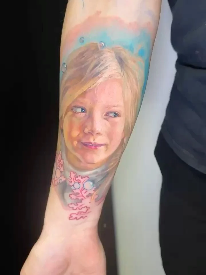 Farbportraits! Einer der schwierigsten Tatttoostile die es gibt.
Gestochen von Kirill -  Er hat freie Termine im September.

#velten #veltentattoo #tattoovelten #tattoo #hennigsdorf #oranienburg #hohenneuendorf #birkenwerder #kremmen #b&auml;renklau 