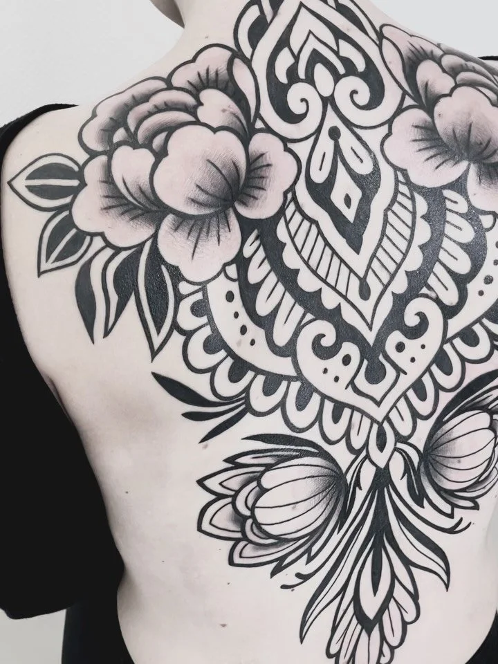 3 Sitzungen by Ann

#mandalatattoo #backtattoo #flowertattoo