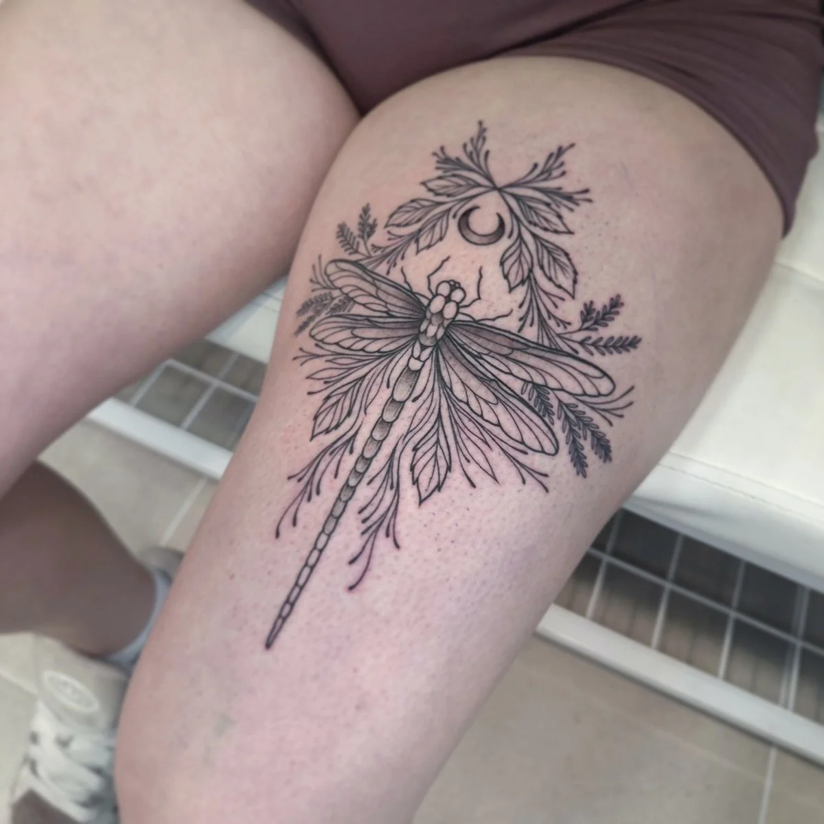 By Yus
Er hat diese Woche noch freie Termine 
Schreibt uns eine PN oder WhatsApp Nachricht 💚