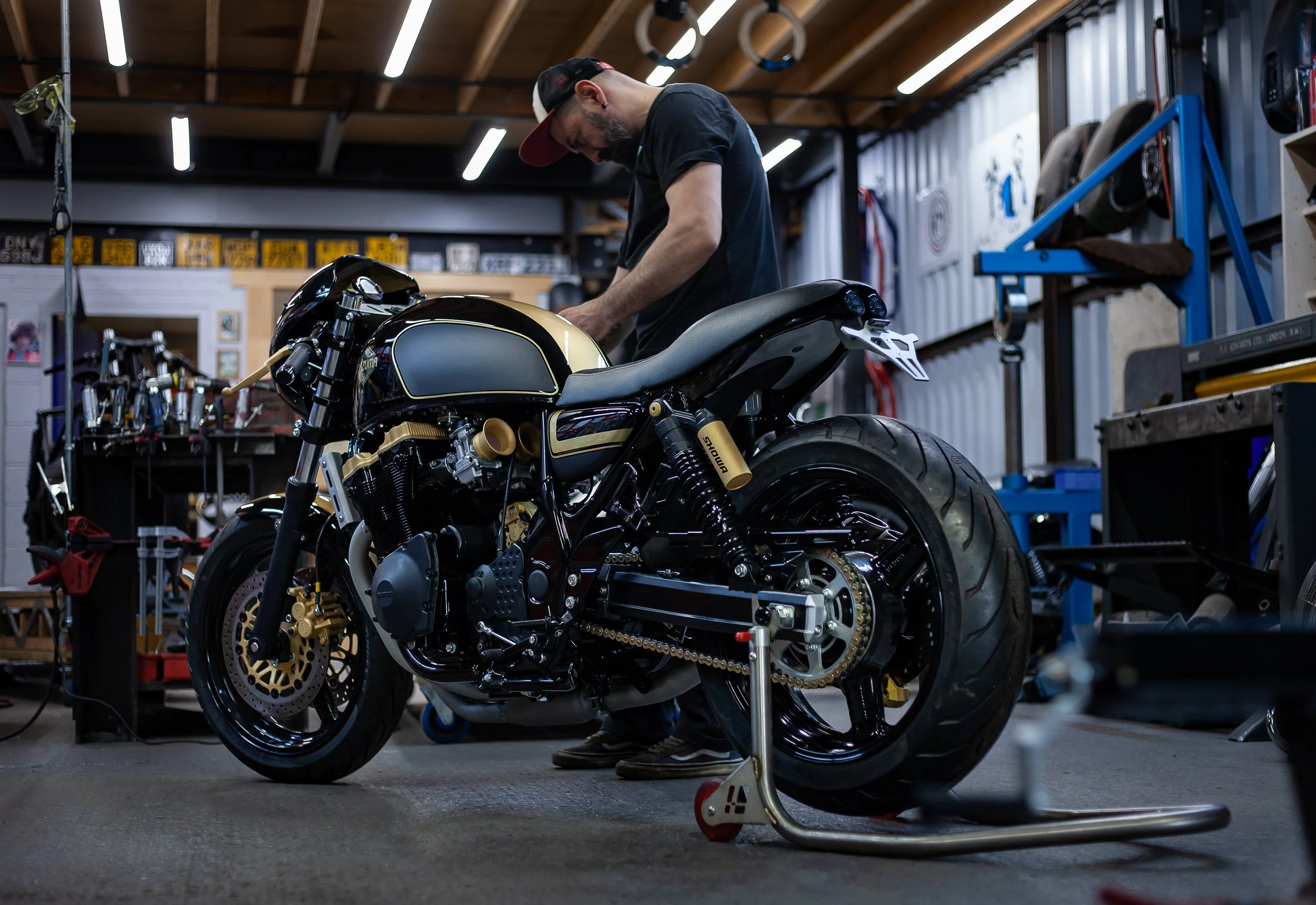 SUZUKI INAZUMA BGM 2025-4.JPG