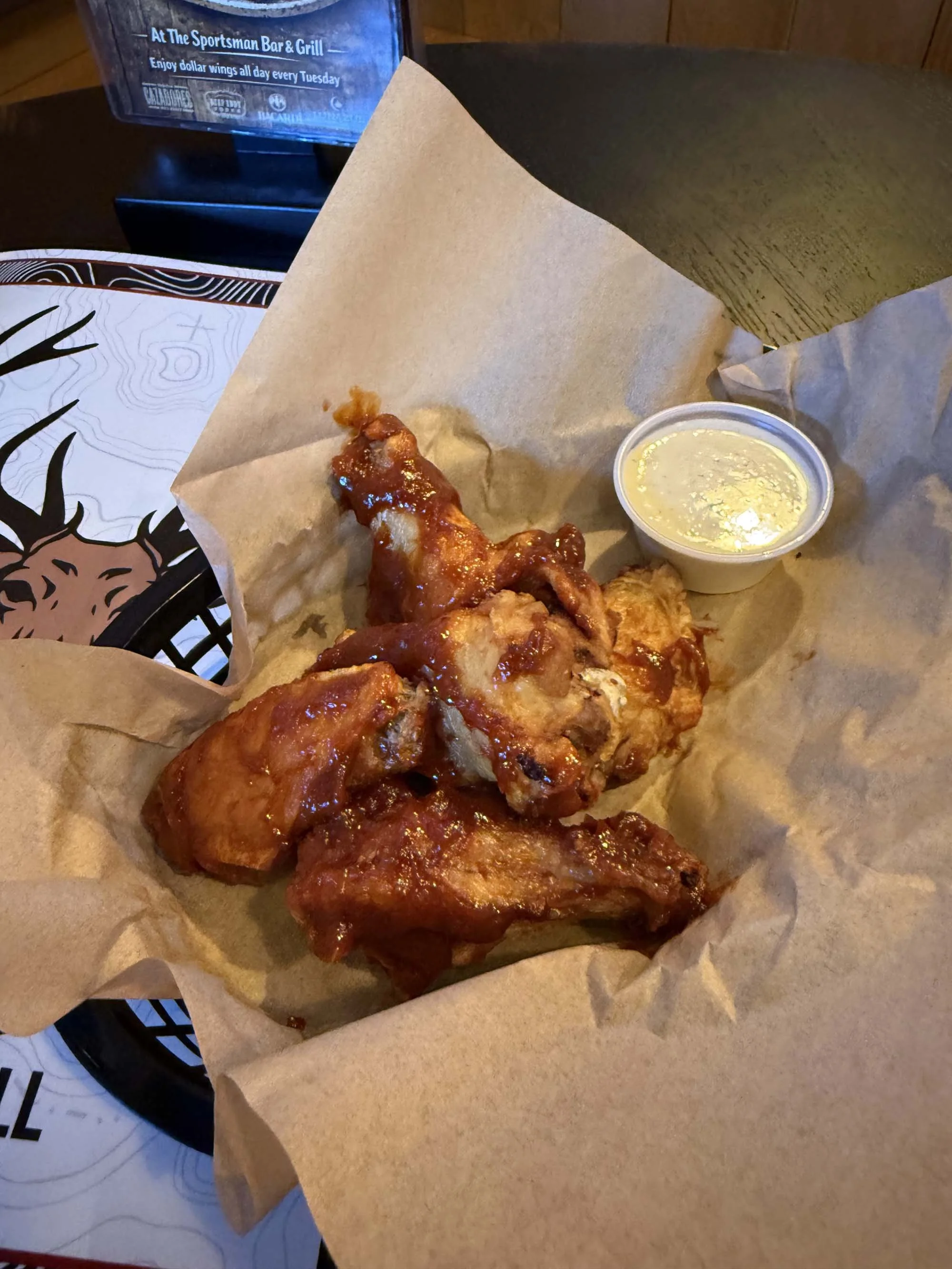 The Sportsman Bar and Grill Meridian Idaho - Sharpe Family Adventures on Instagram - Best Meridian Restaurants 5.jpg