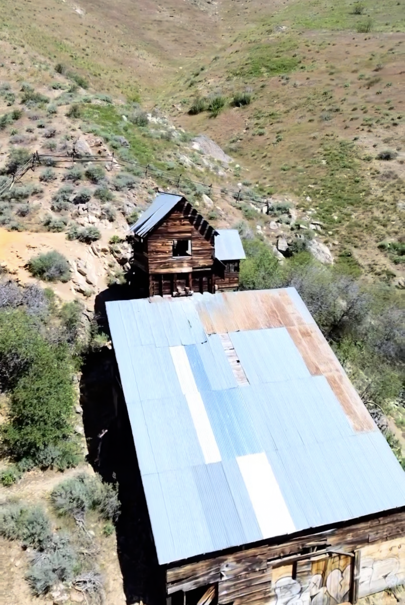 Adelmann Mine Hiking Trail Boise Treasure Valley Idaho - Hiking to the old goldmine 6.png