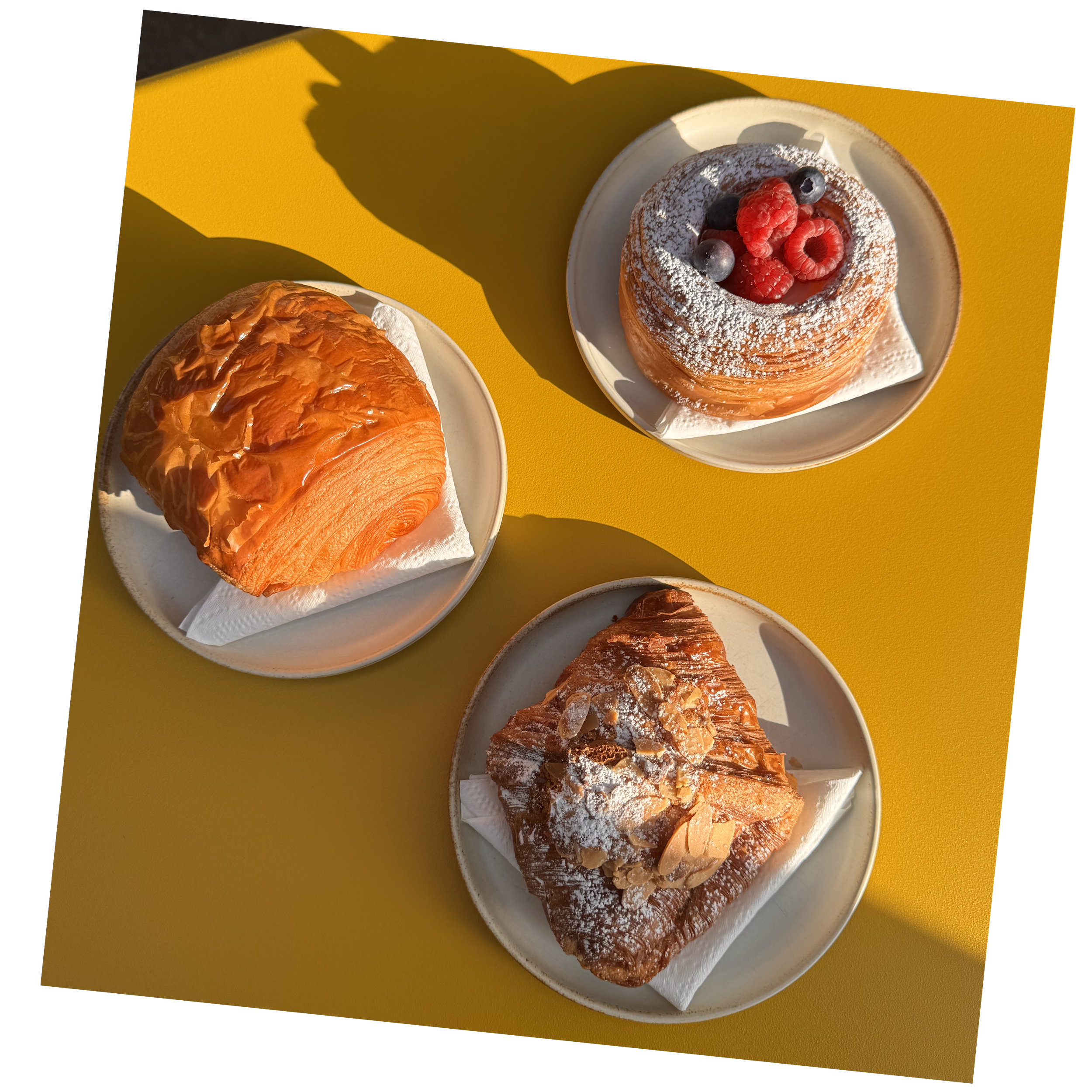 janjou_patisserie_sideways.png