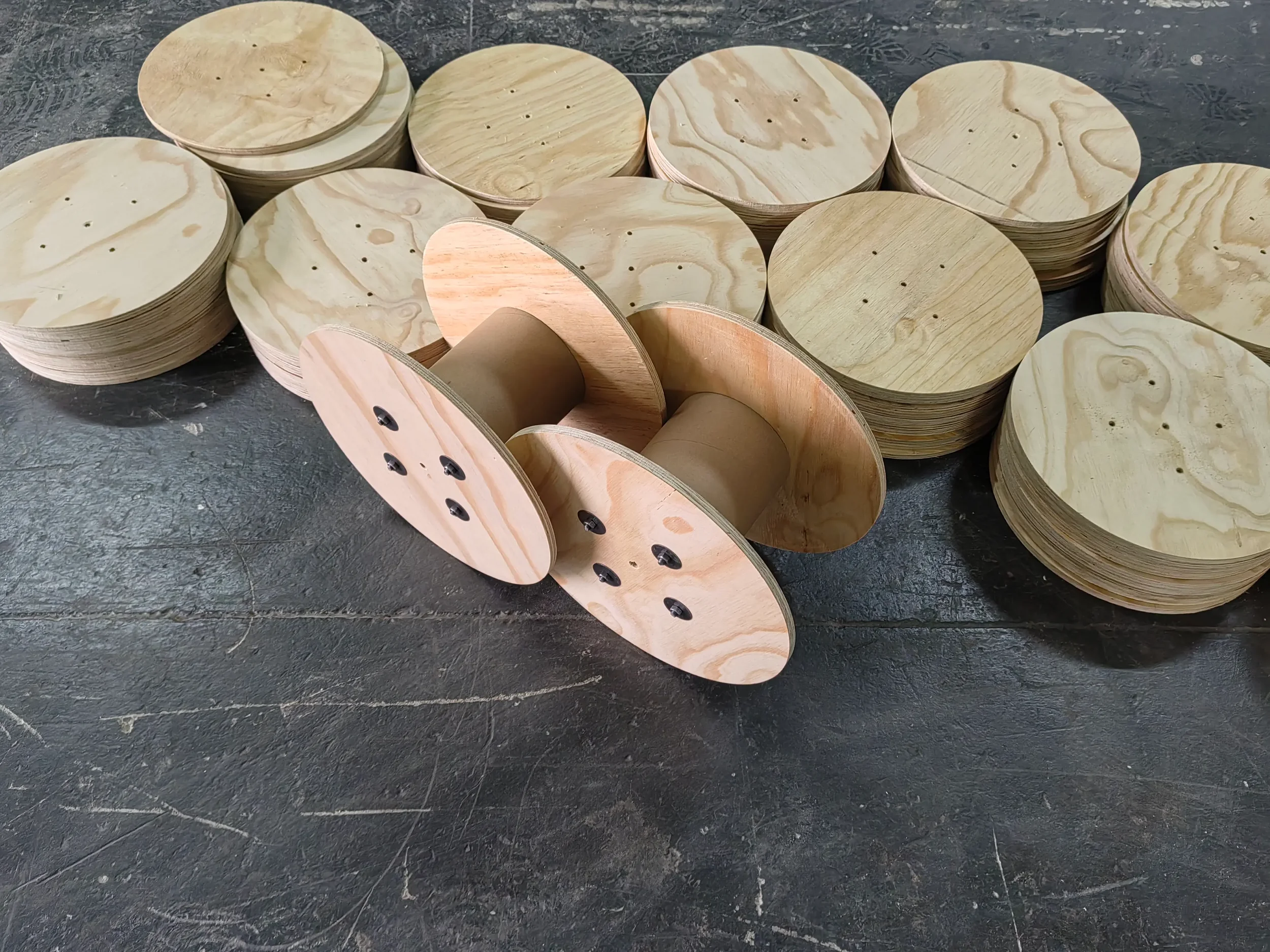 plywood-wire-reels.webp