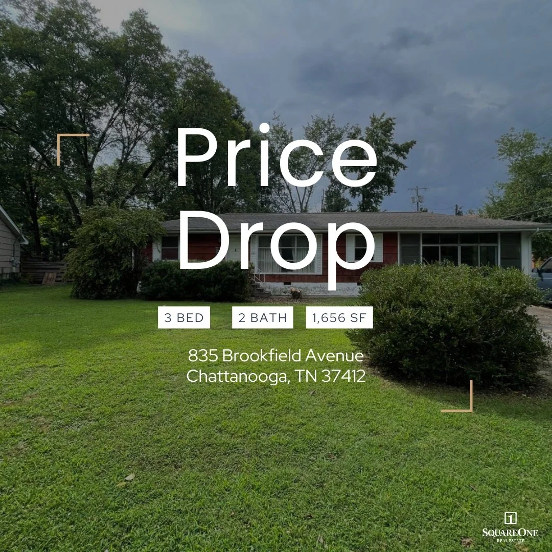 💲 Price Reduced to $205,000! 💲
Step into this retro 1950&rsquo;s one-level charmer with hardwood floors throughout, a spacious open kitchen, and a huge den filled with natural light. Located on a quiet cul-de-sac with a fenced yard, this home offer