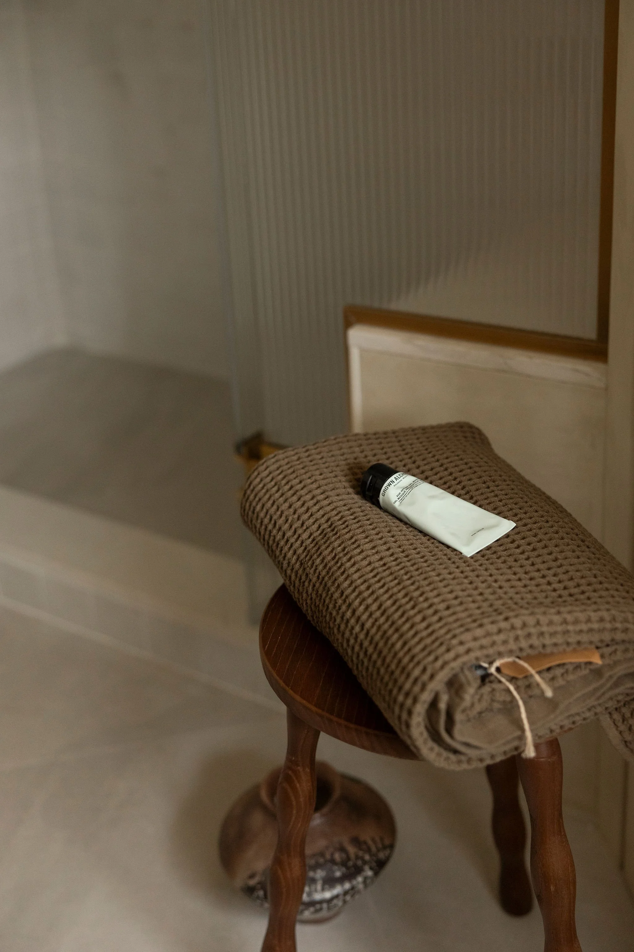 M ton intérieur-Salle de bain-douche-peinture à la chaux.jpg