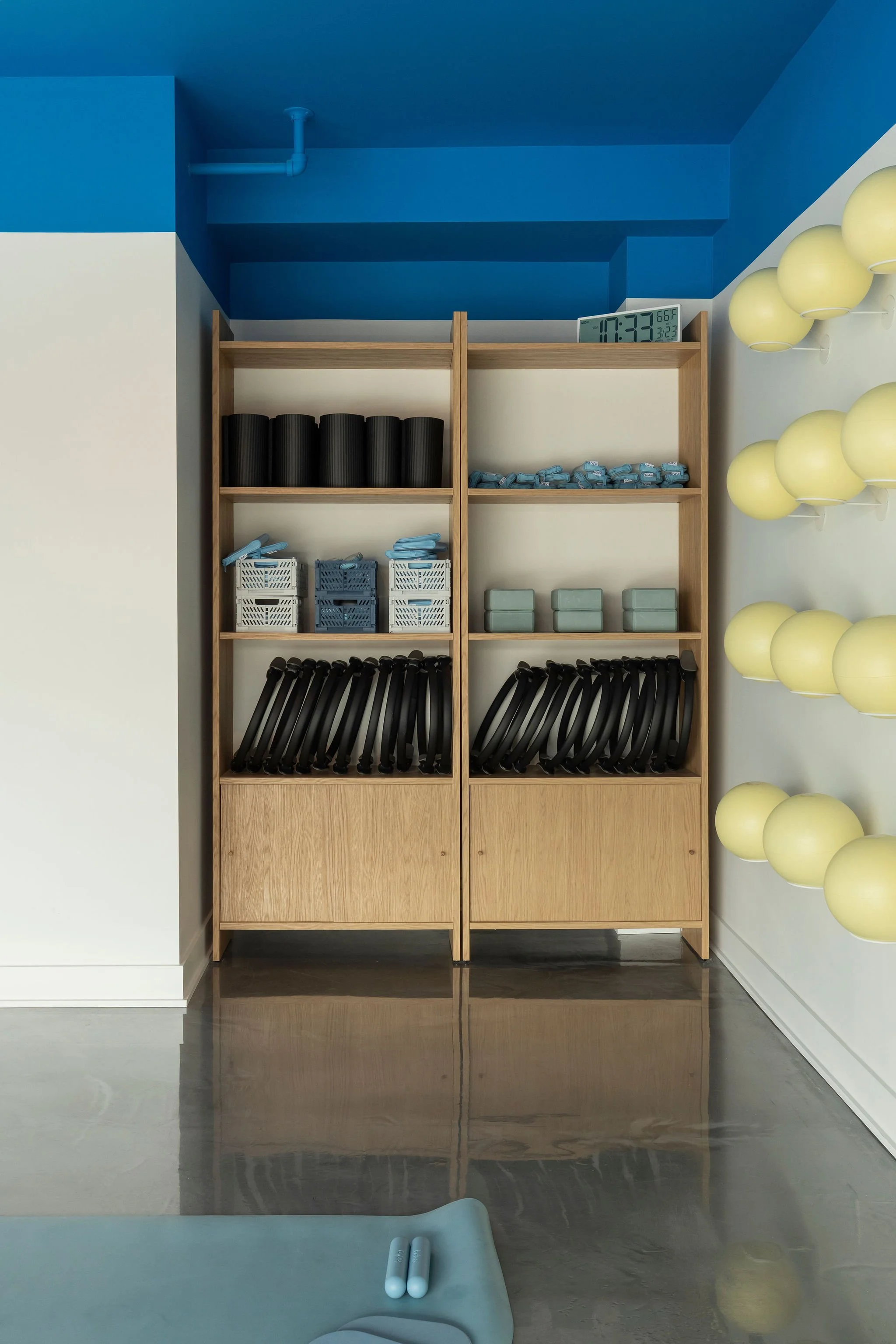 M ton intérieur-Well Club-pilates-reformer-accessoirs-montréal.jpg